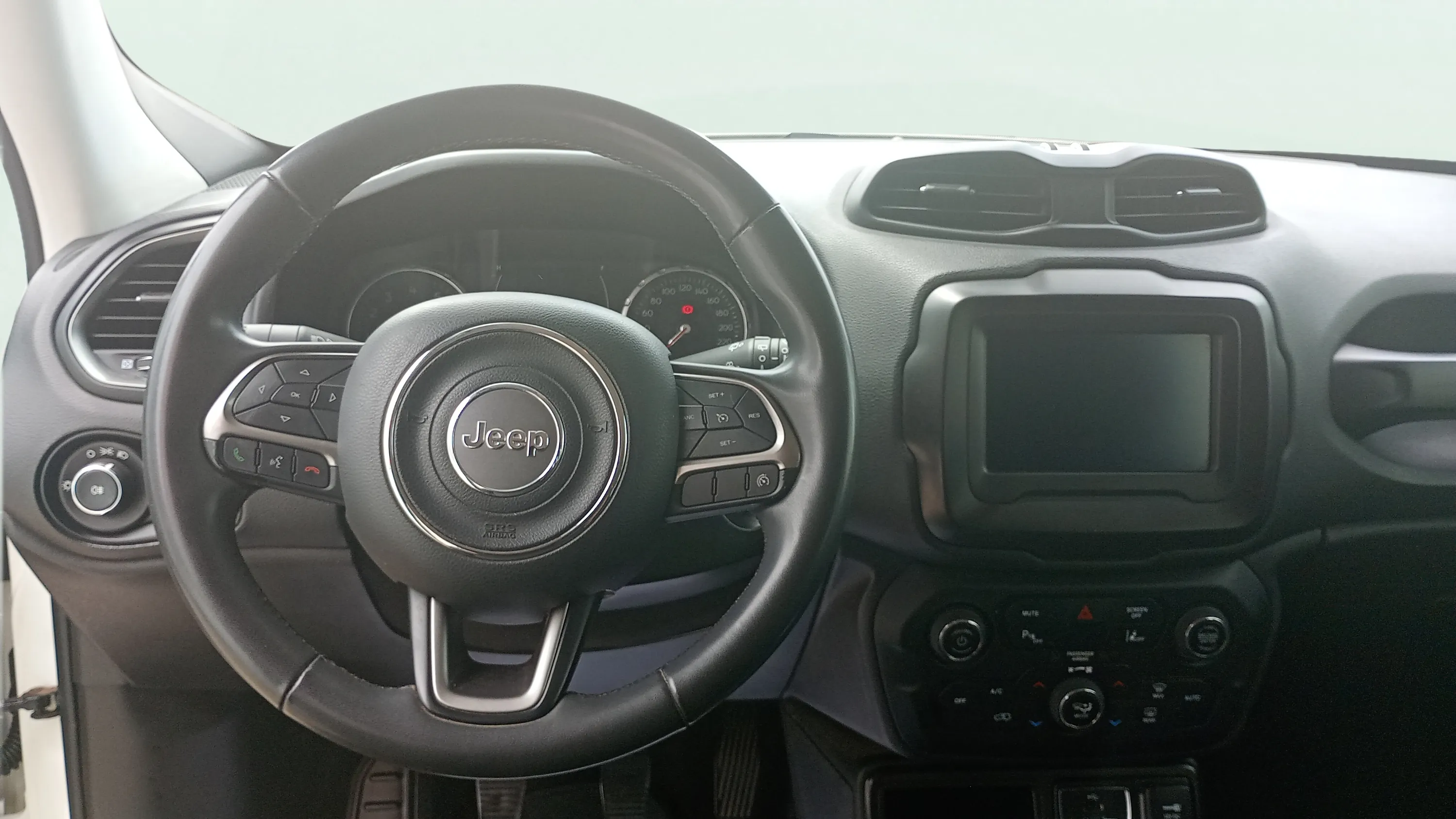 Jeep Renegade Longitude 1.0G 4x2 - foto 9