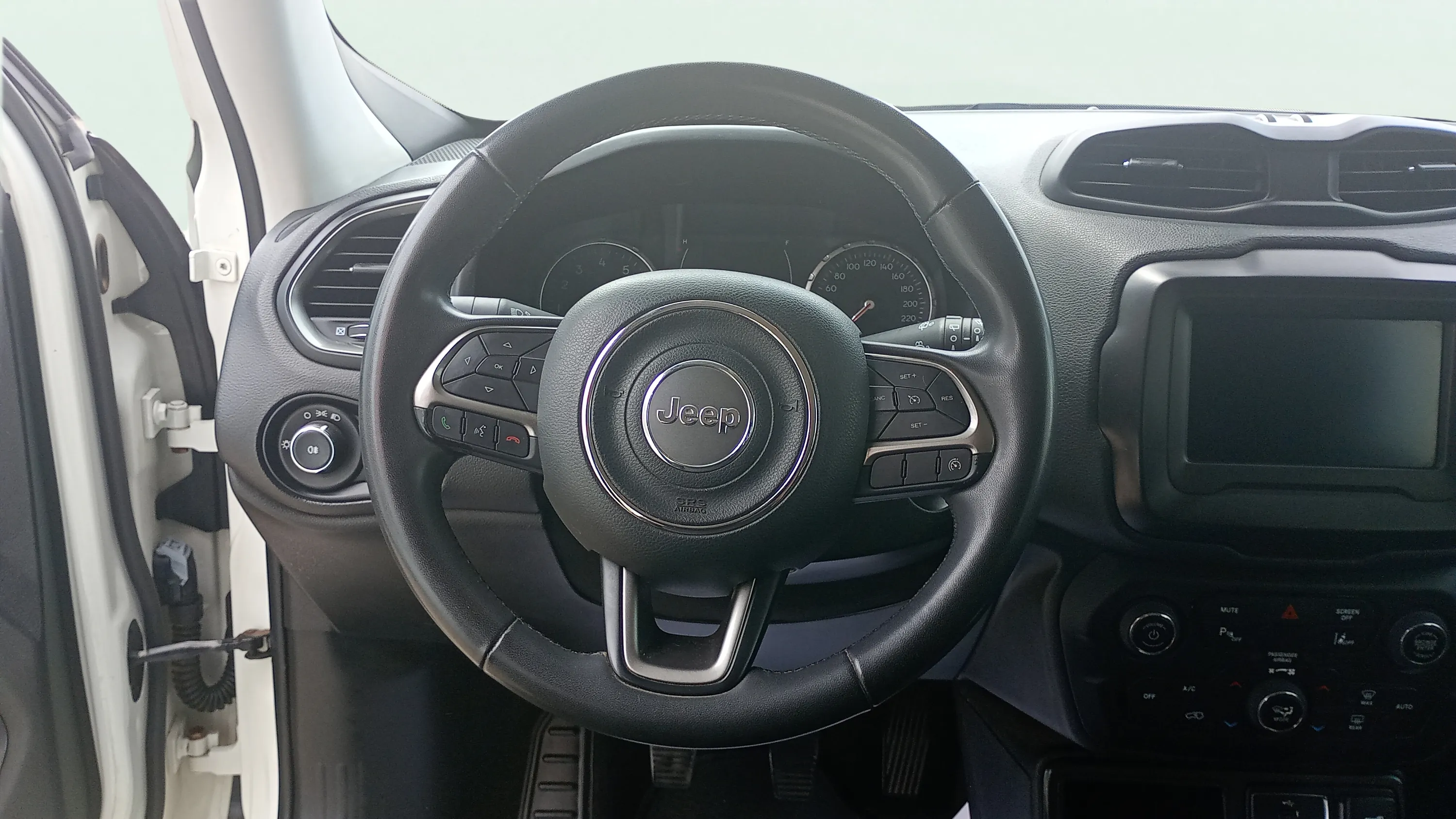 Jeep Renegade Longitude 1.0G 4x2 - foto 11