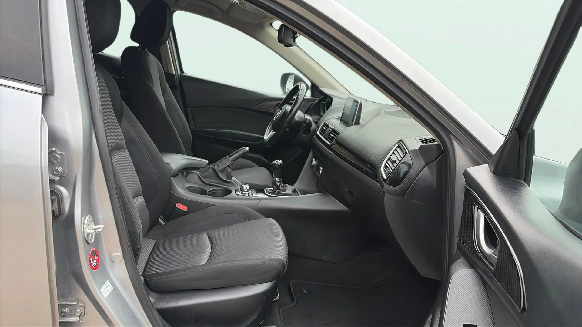 Mazda Mazda3 2.2 DE 150 Luxury - foto 12