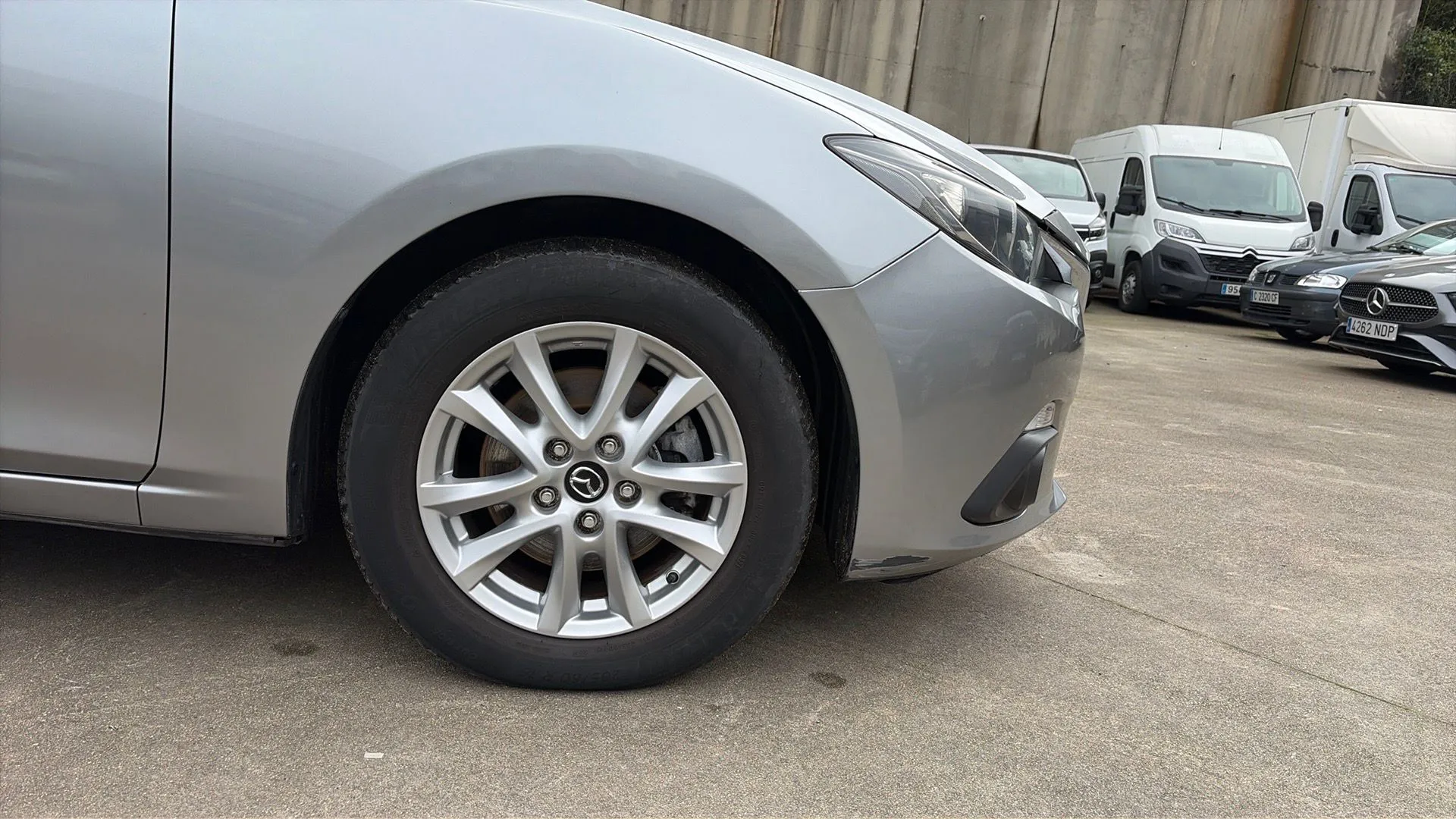 Mazda Mazda3 2.2 DE 150 Luxury - foto 22