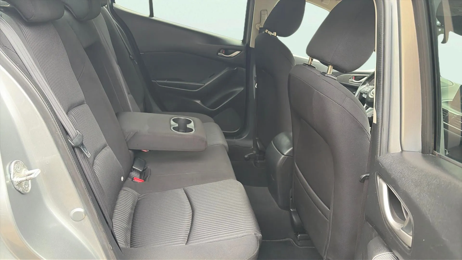 Mazda Mazda3 2.2 DE 150 Luxury - foto 13