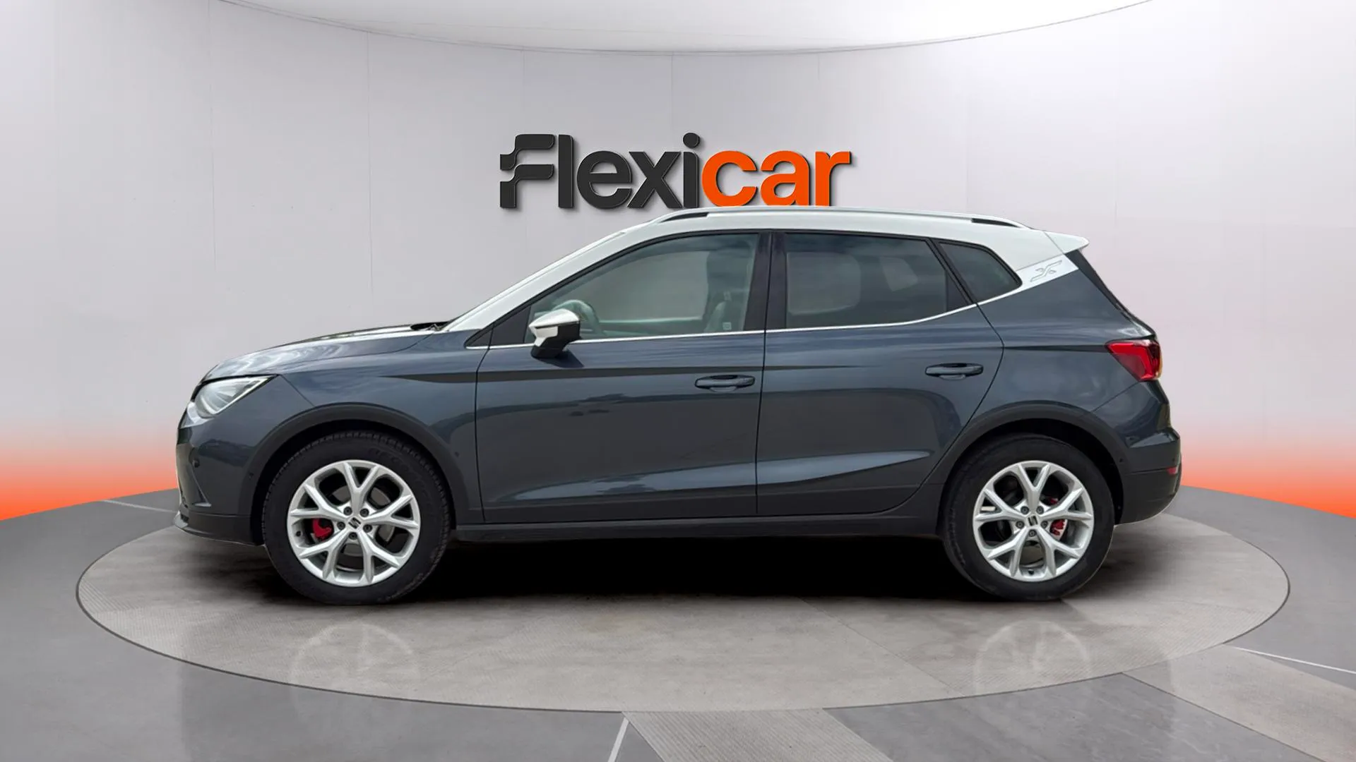 SEAT Arona 1.5 TSI DSG FR XL - foto 4