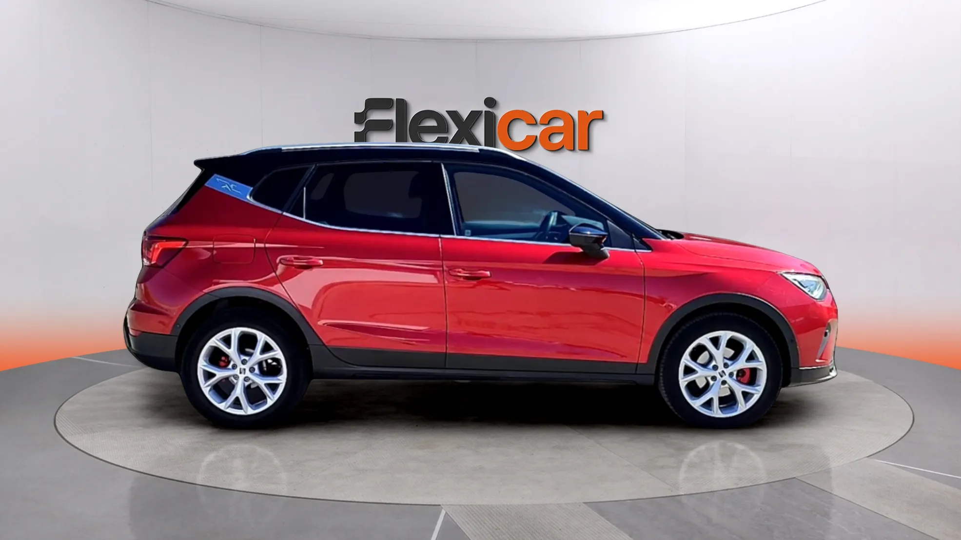 SEAT Arona 1.5 TSI DSG FR XL - foto 8