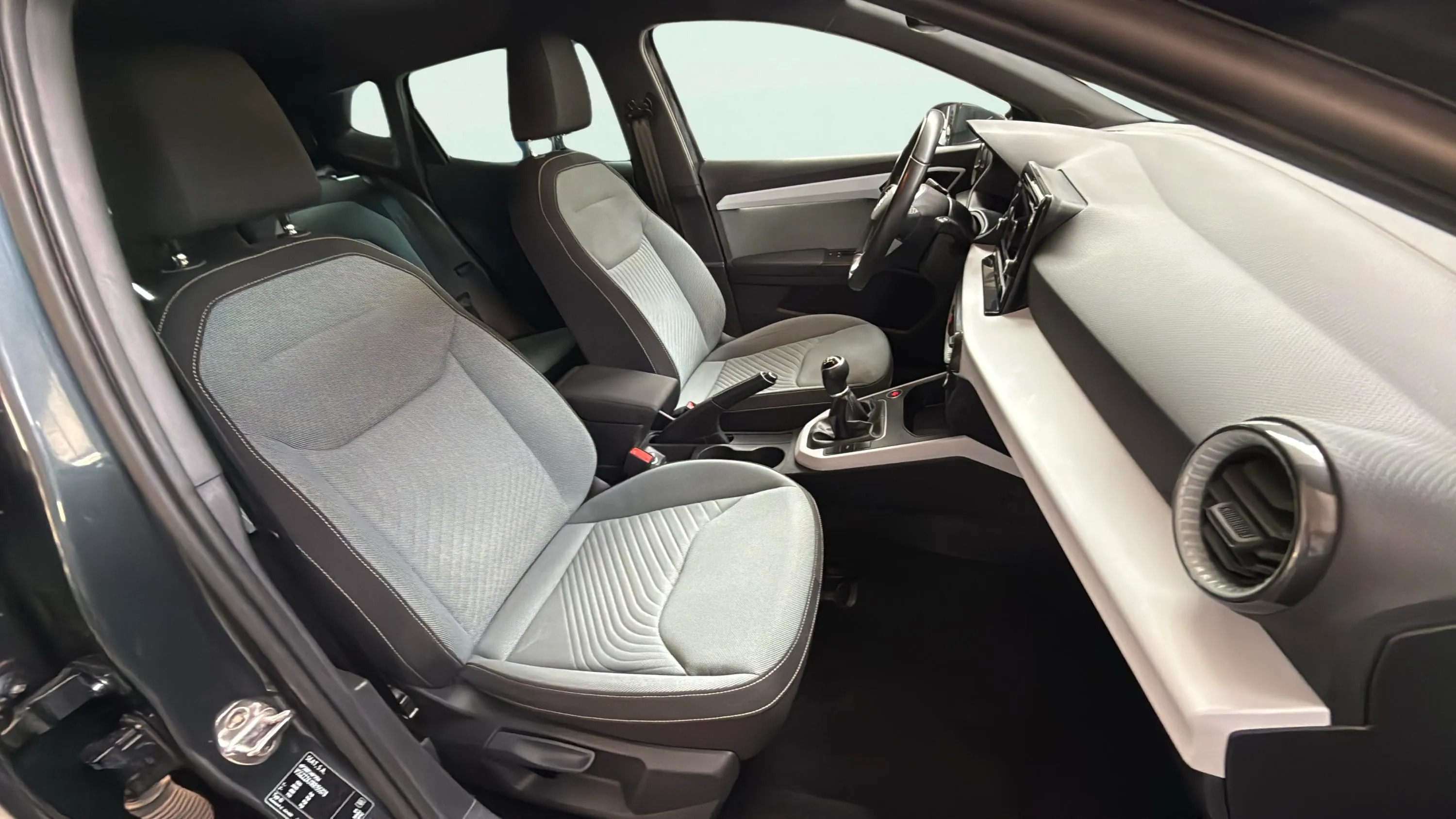 SEAT Ibiza 1.0 TSI Special Edition Xcellence - foto 17