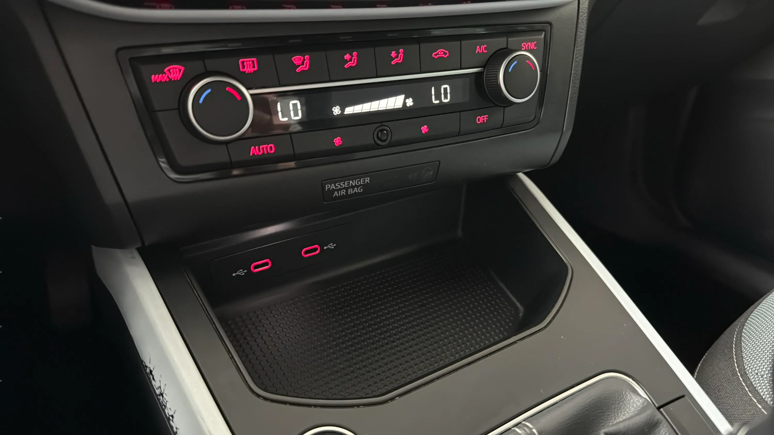 SEAT Ibiza 1.0 TSI Special Edition Xcellence - foto 21
