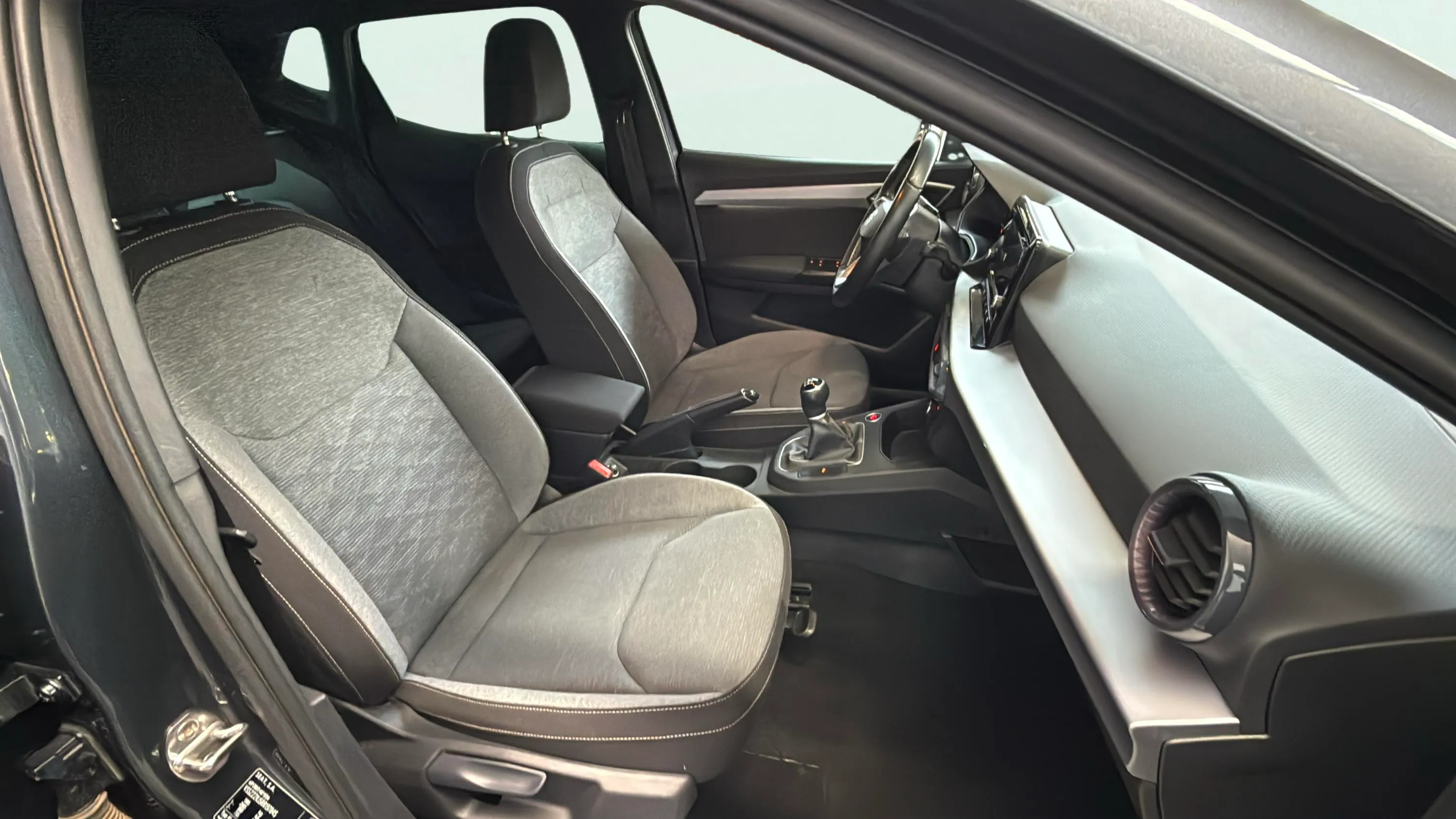 SEAT Ibiza 1.0 TSI Special Edition Xcellence - foto 17