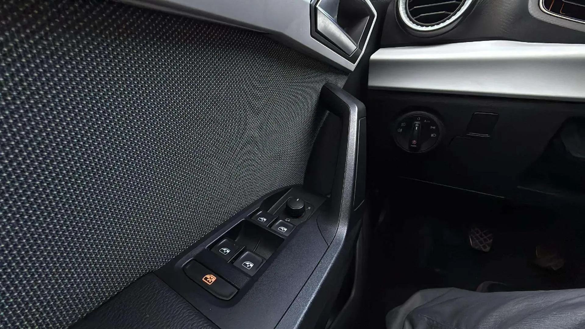 SEAT Ibiza 1.0 TSI Special Edition Xcellence - foto 18