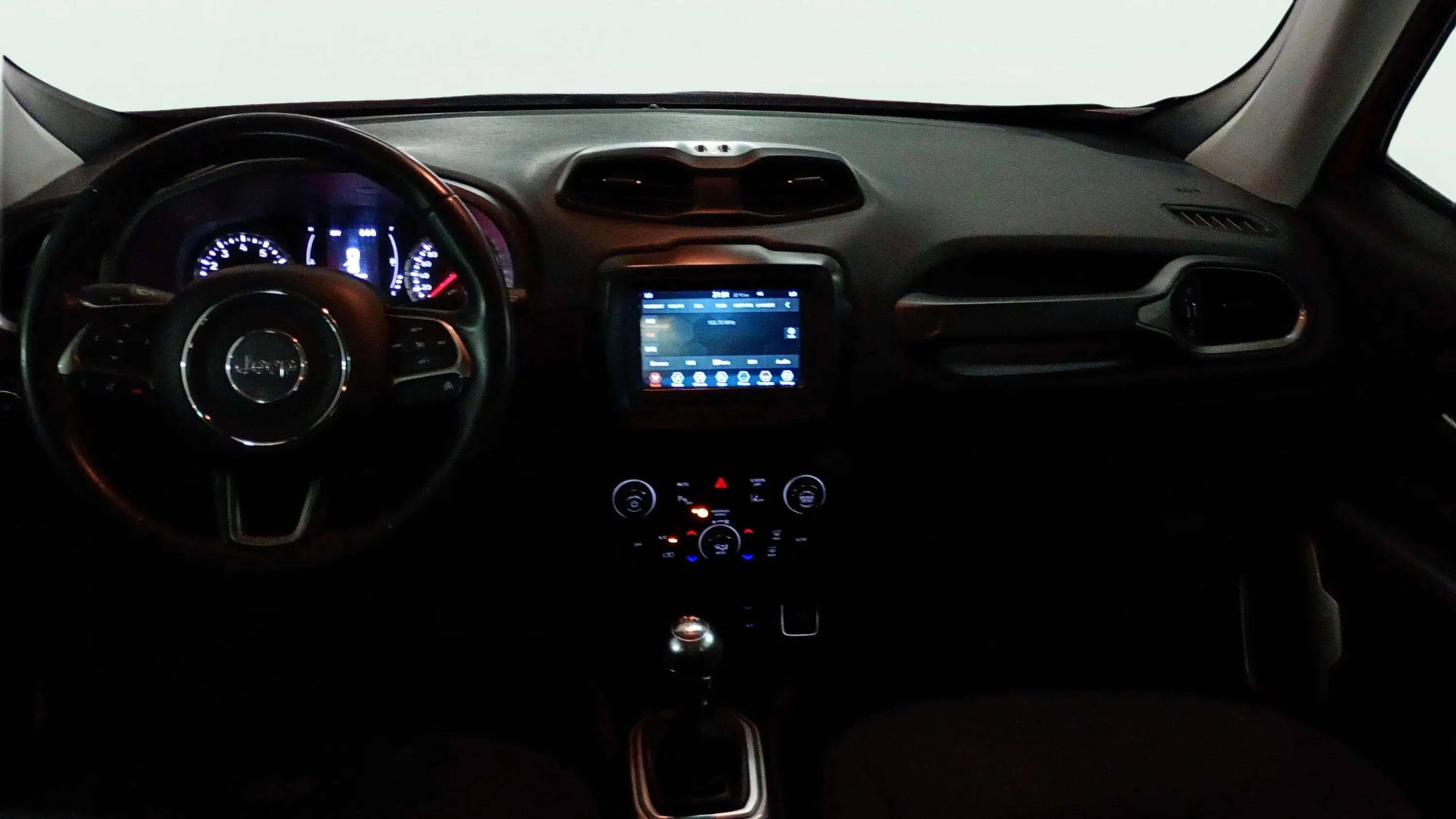 Jeep Renegade Longitude 1.0G 4x2 - foto 9