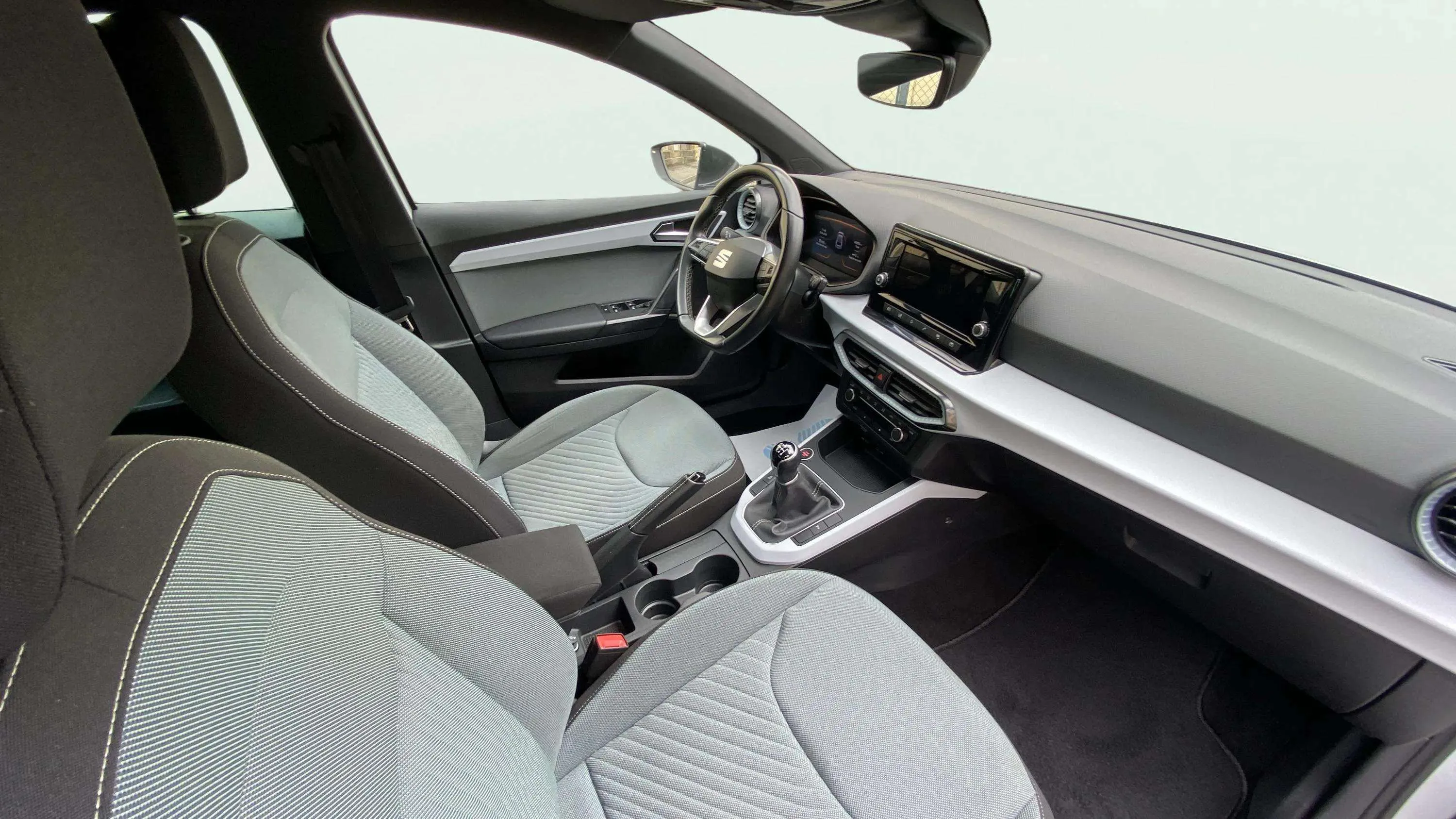 SEAT Ibiza 1.0 TSI Special Edition Xcellence - foto 17