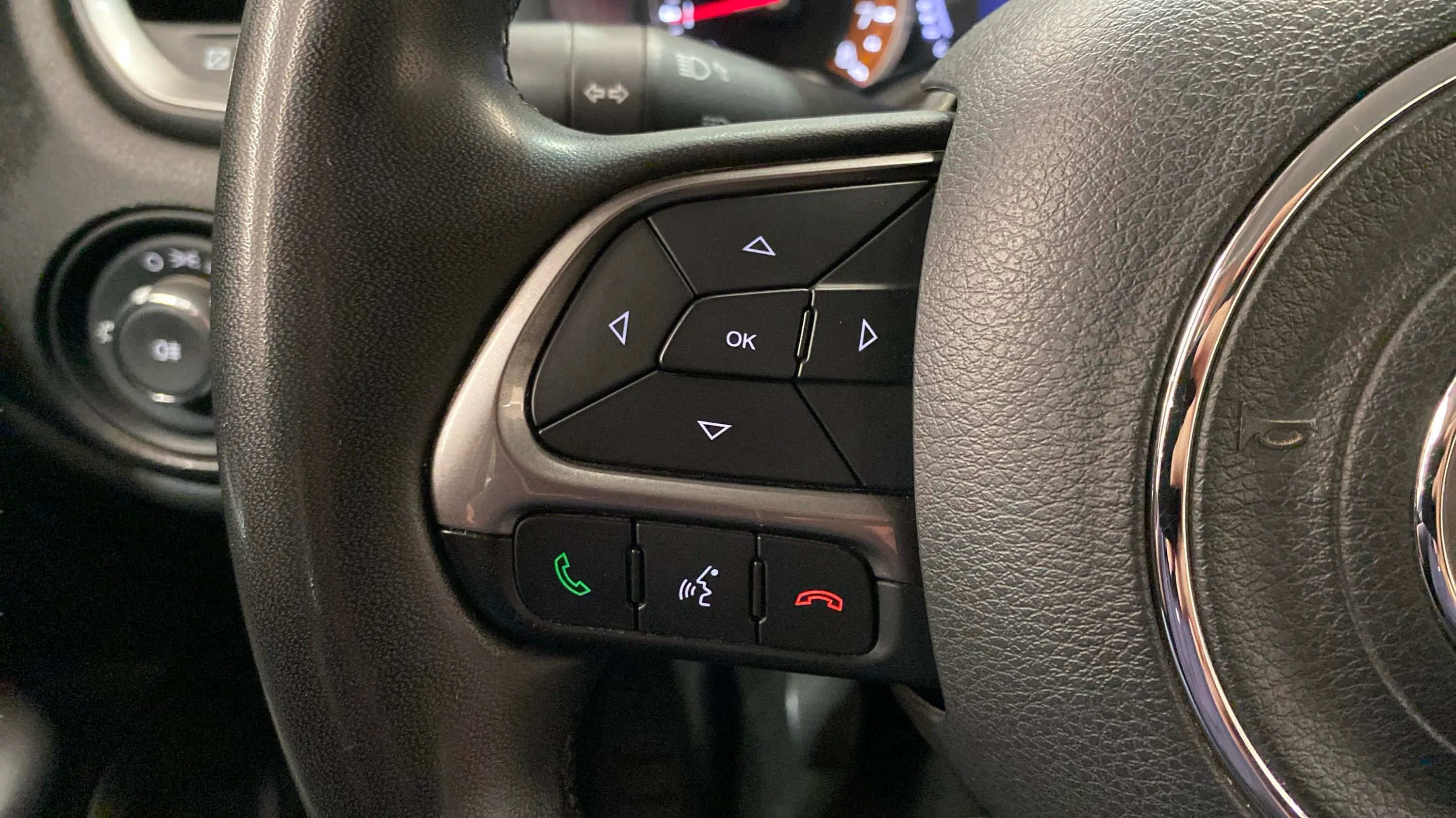 Jeep Renegade Longitude 1.0G 4x2 - foto 18