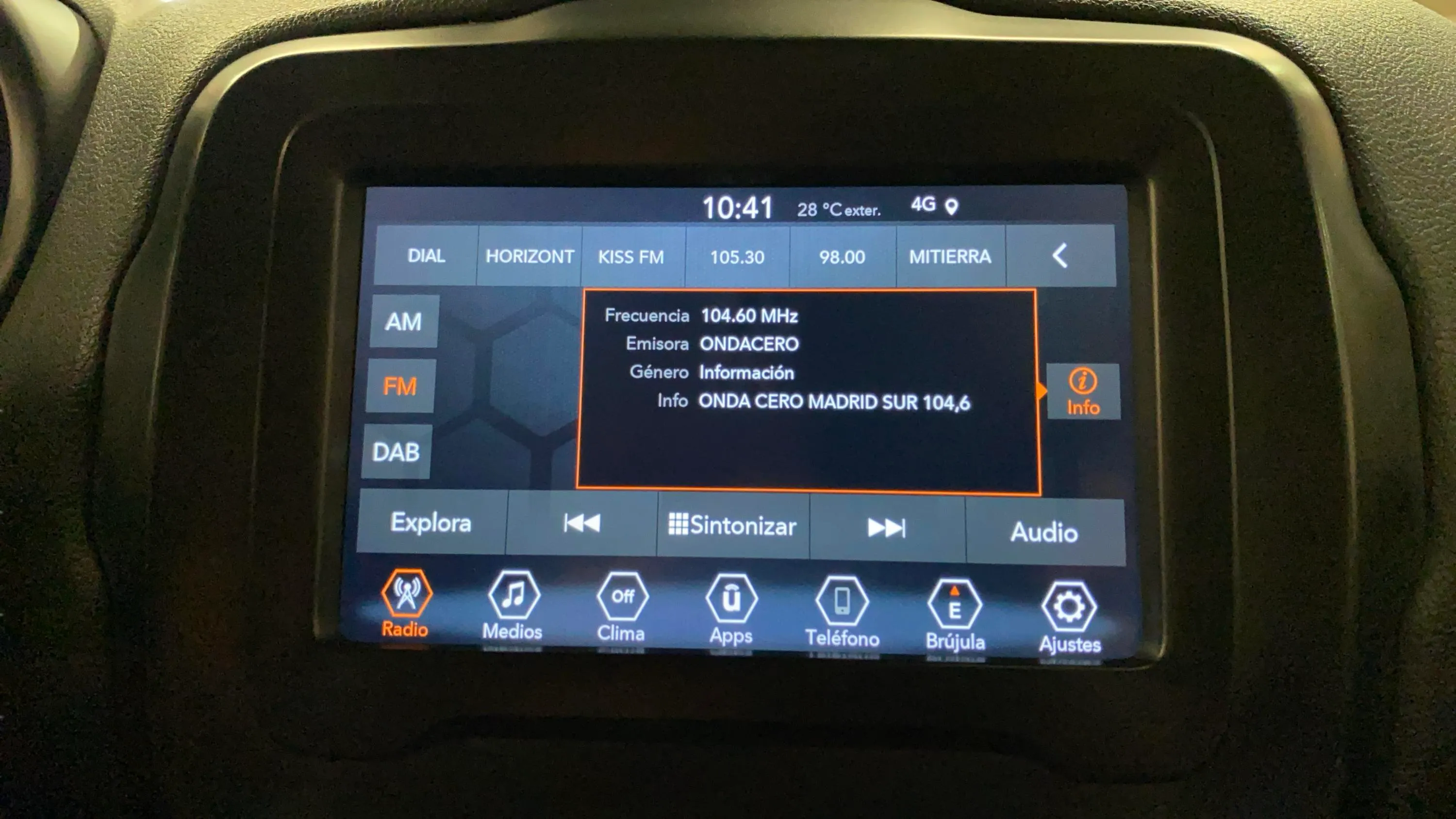 Jeep Renegade Longitude 1.0G 4x2 - foto 25