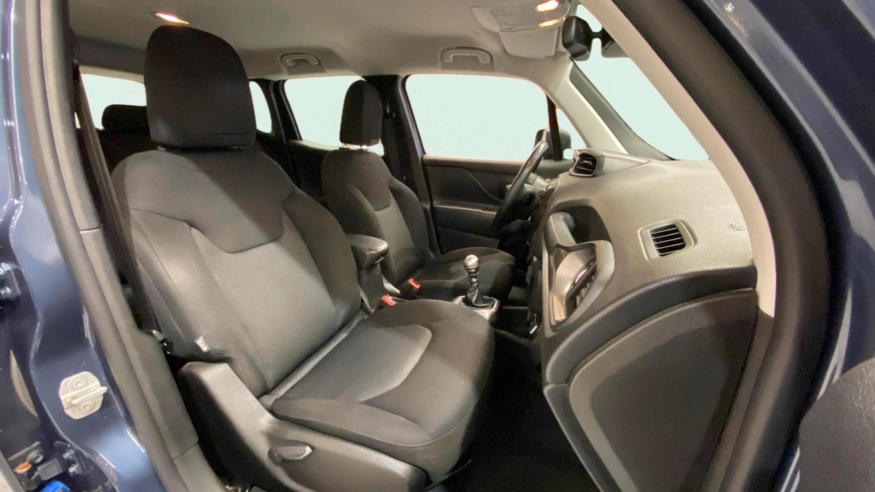Jeep Renegade Longitude 1.0G 4x2 - foto 11