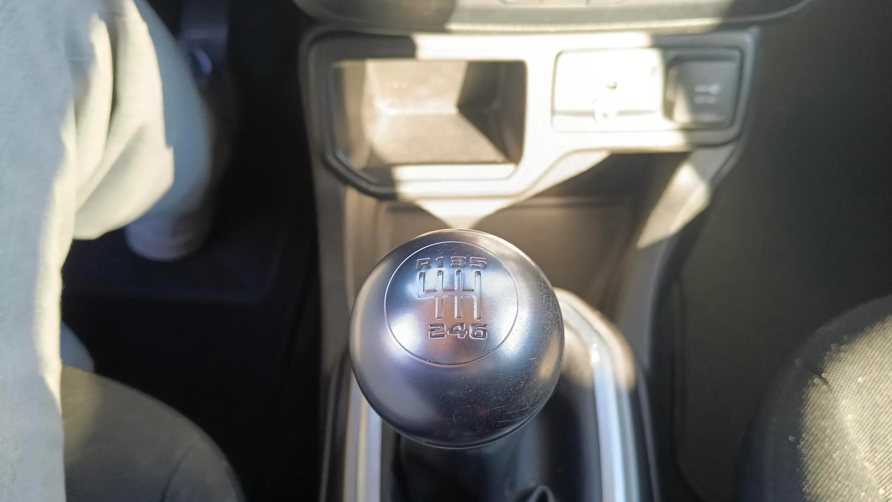 Jeep Renegade Longitude 1.0G 4x2 - foto 20