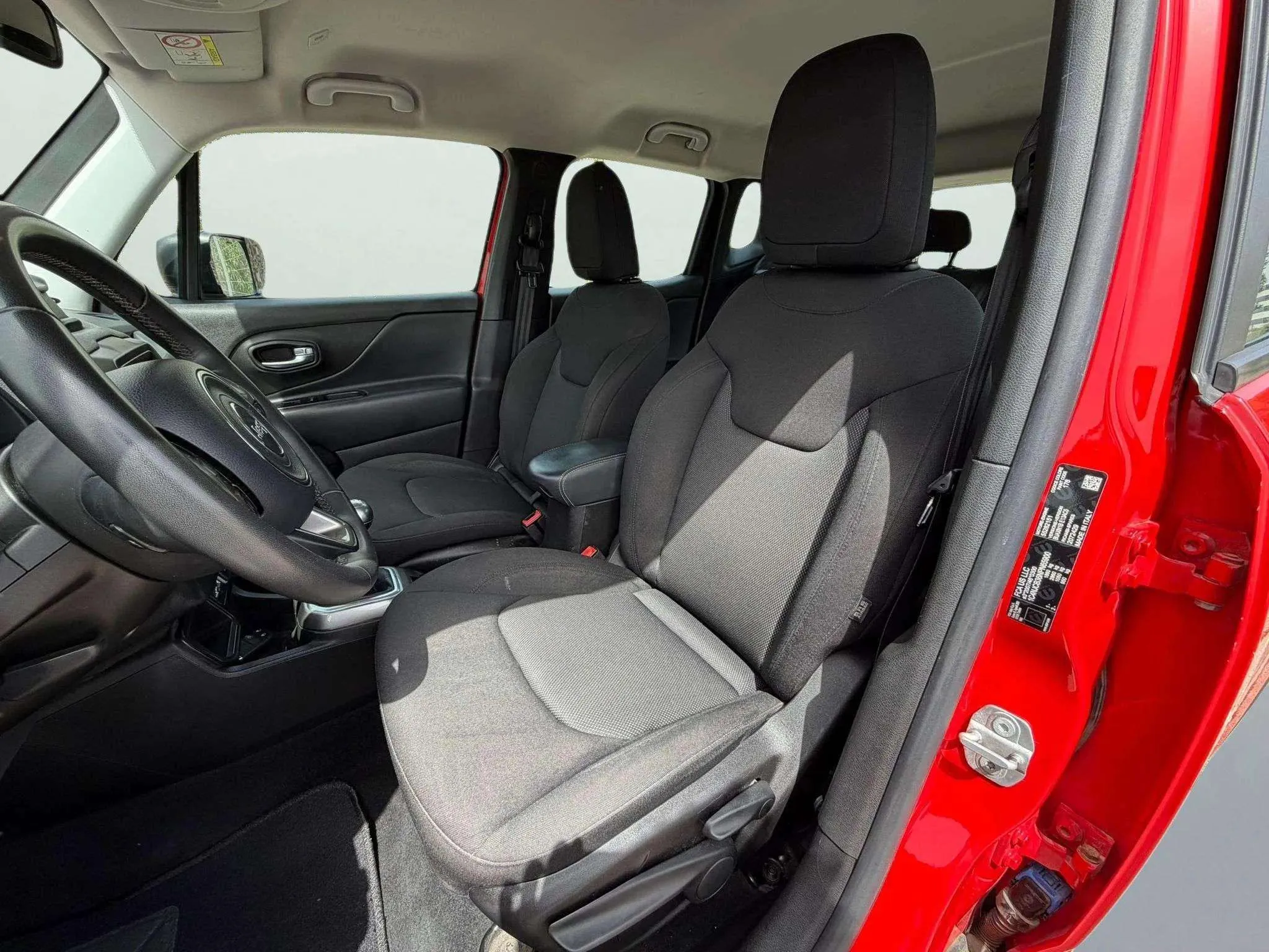 Jeep Renegade Longitude 1.0G 4x2 - foto 10