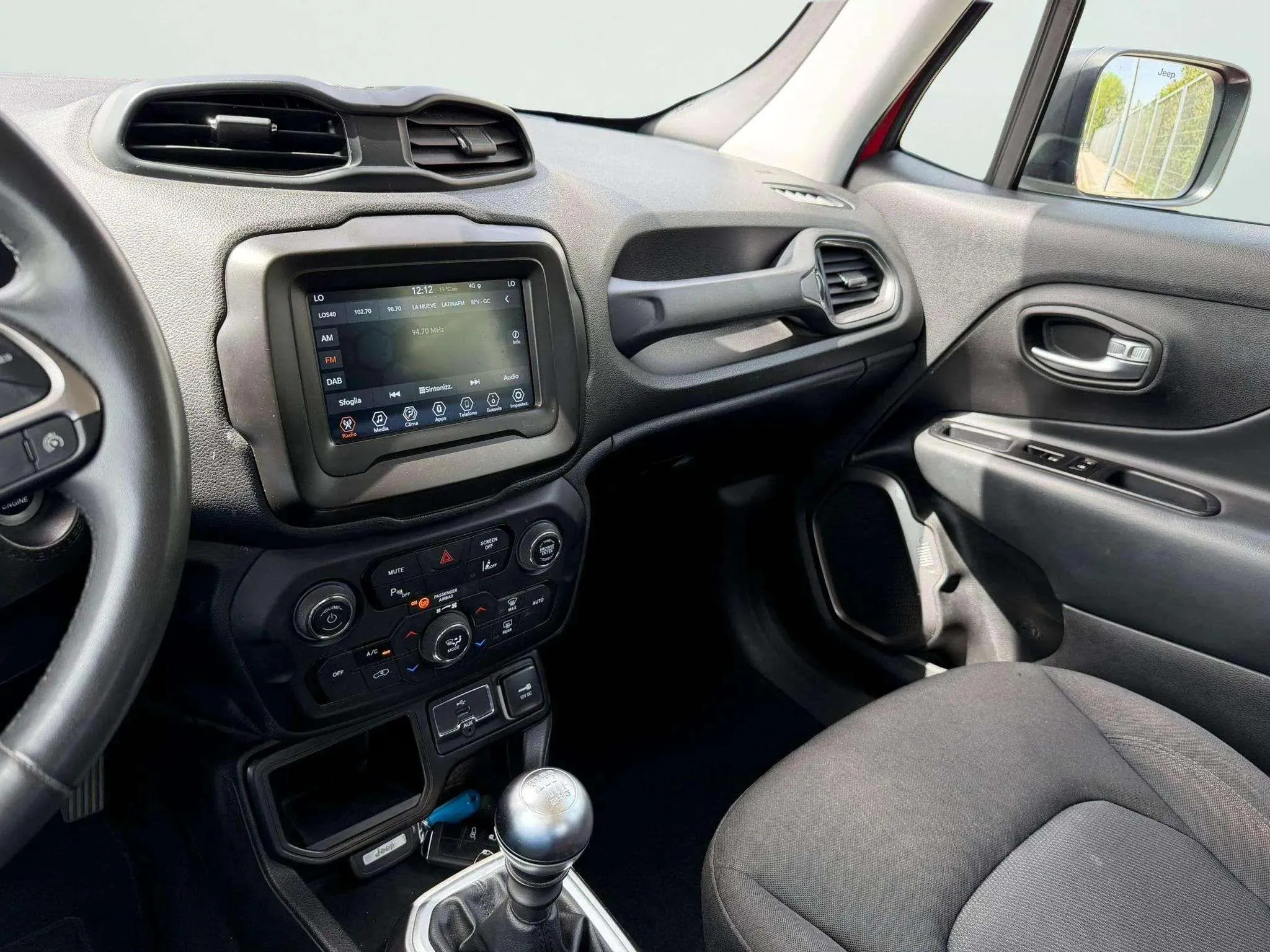 Jeep Renegade Longitude 1.0G 4x2 - foto 18