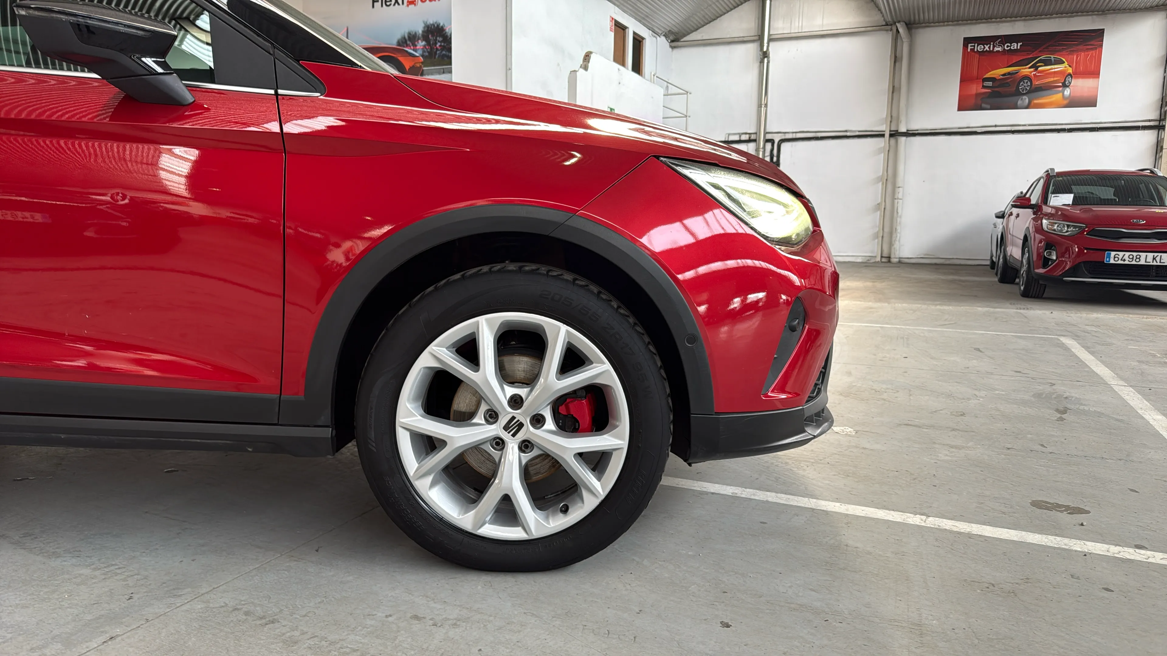SEAT Arona 1.5 TSI DSG FR - foto 32