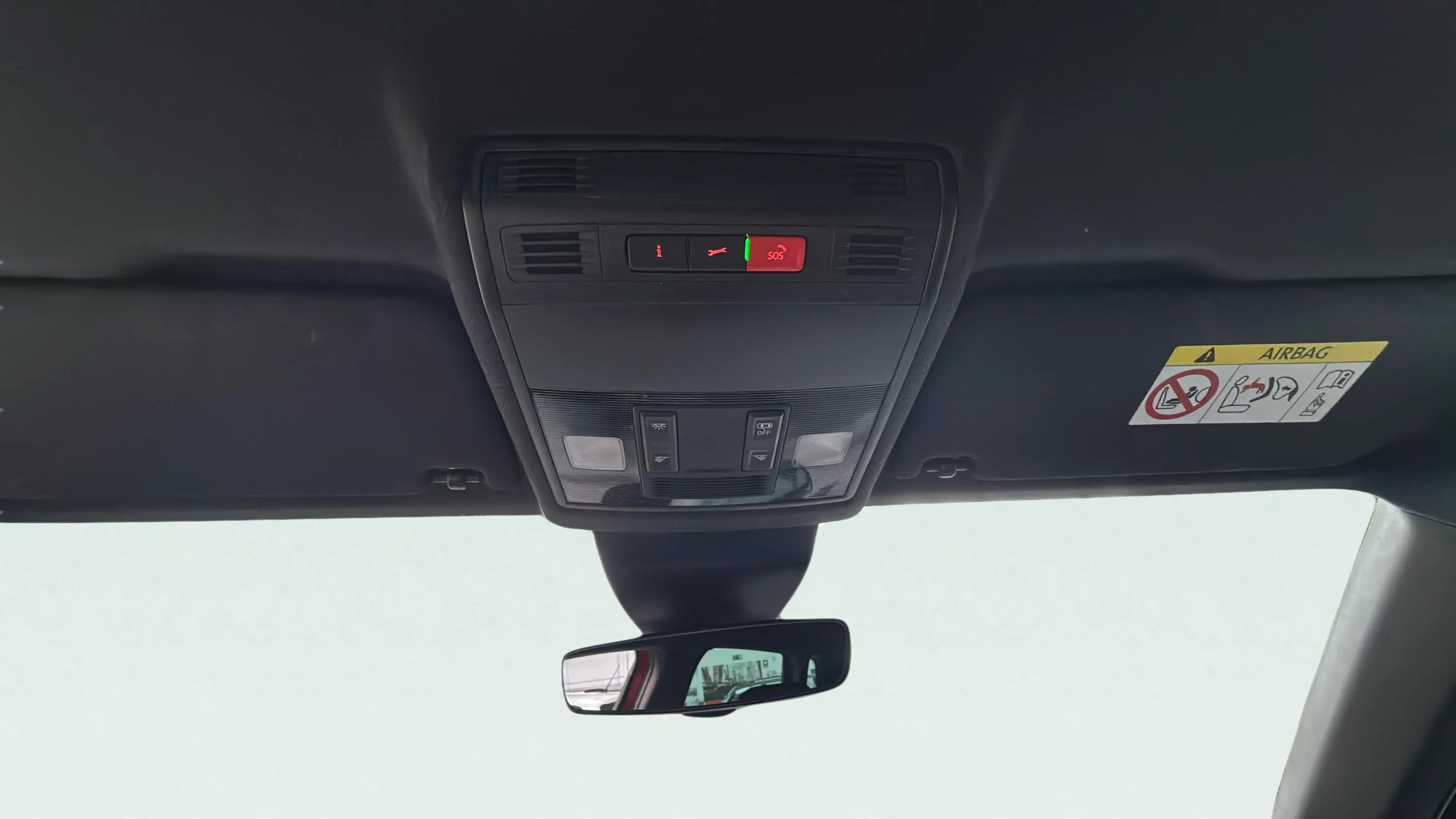 SEAT Arona 1.5 TSI DSG FR - foto 30