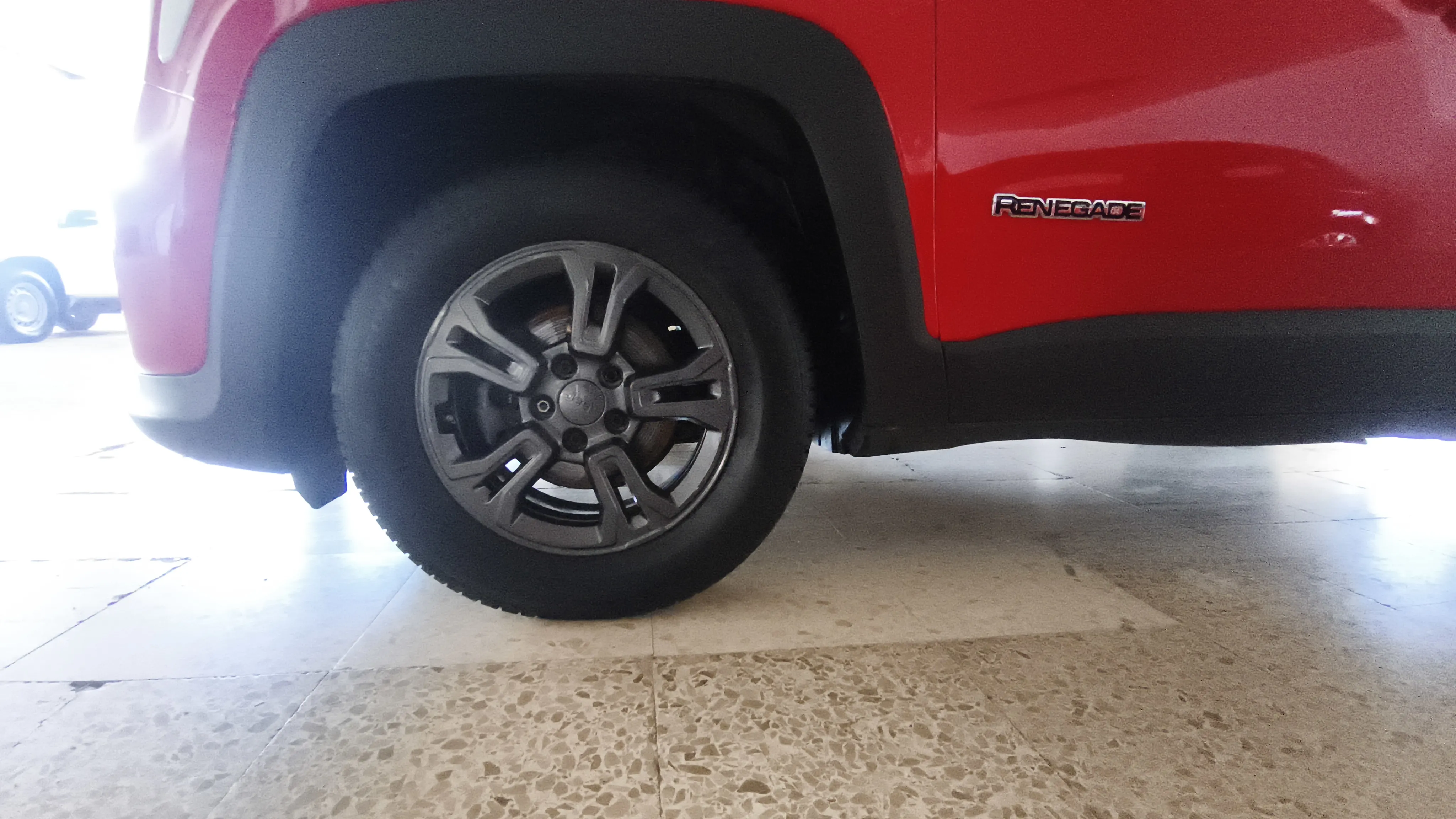 Jeep Renegade Longitude 1.0G 4x2 - foto 23
