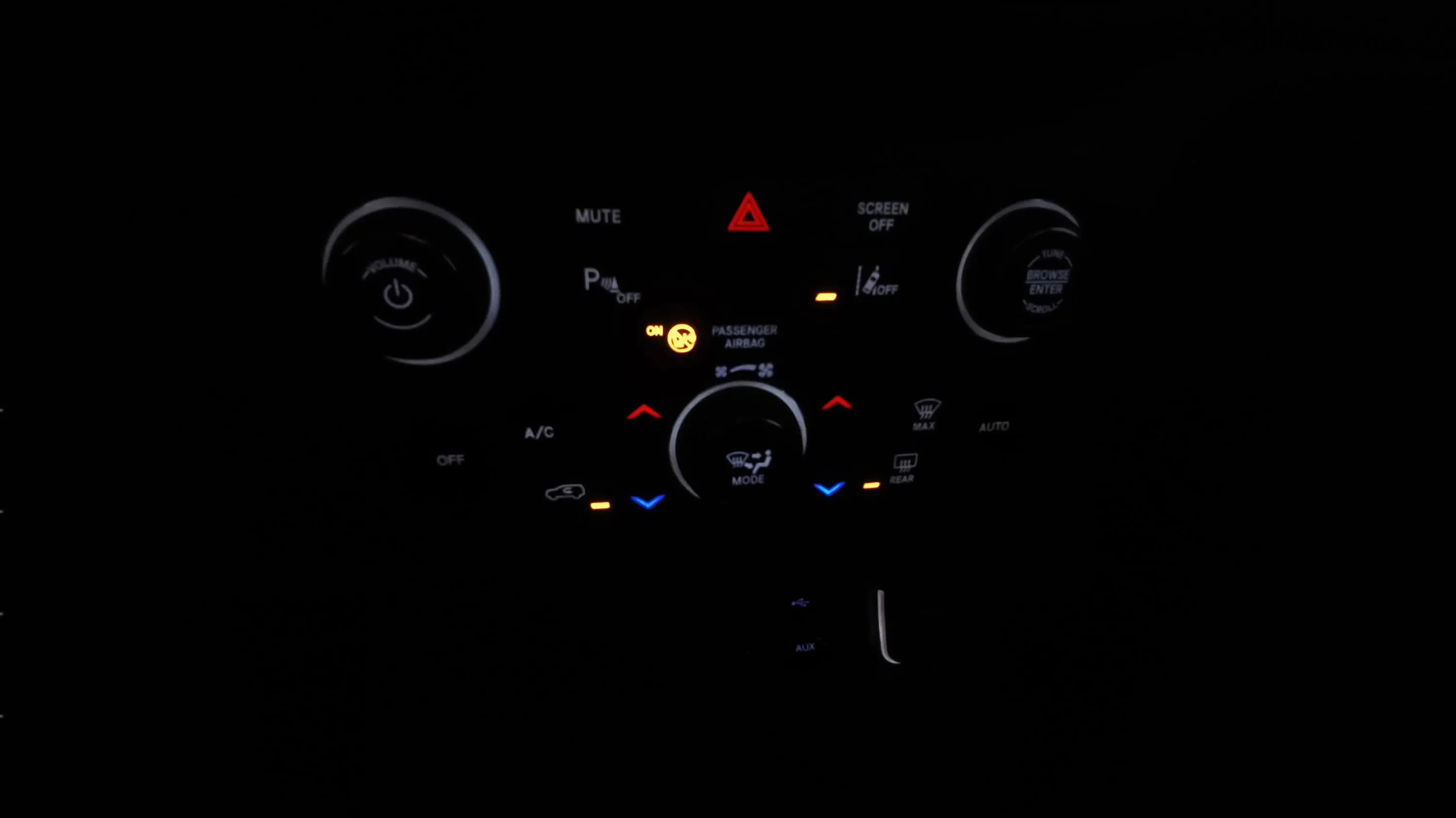 Jeep Renegade Longitude 1.0G 4x2 - foto 22
