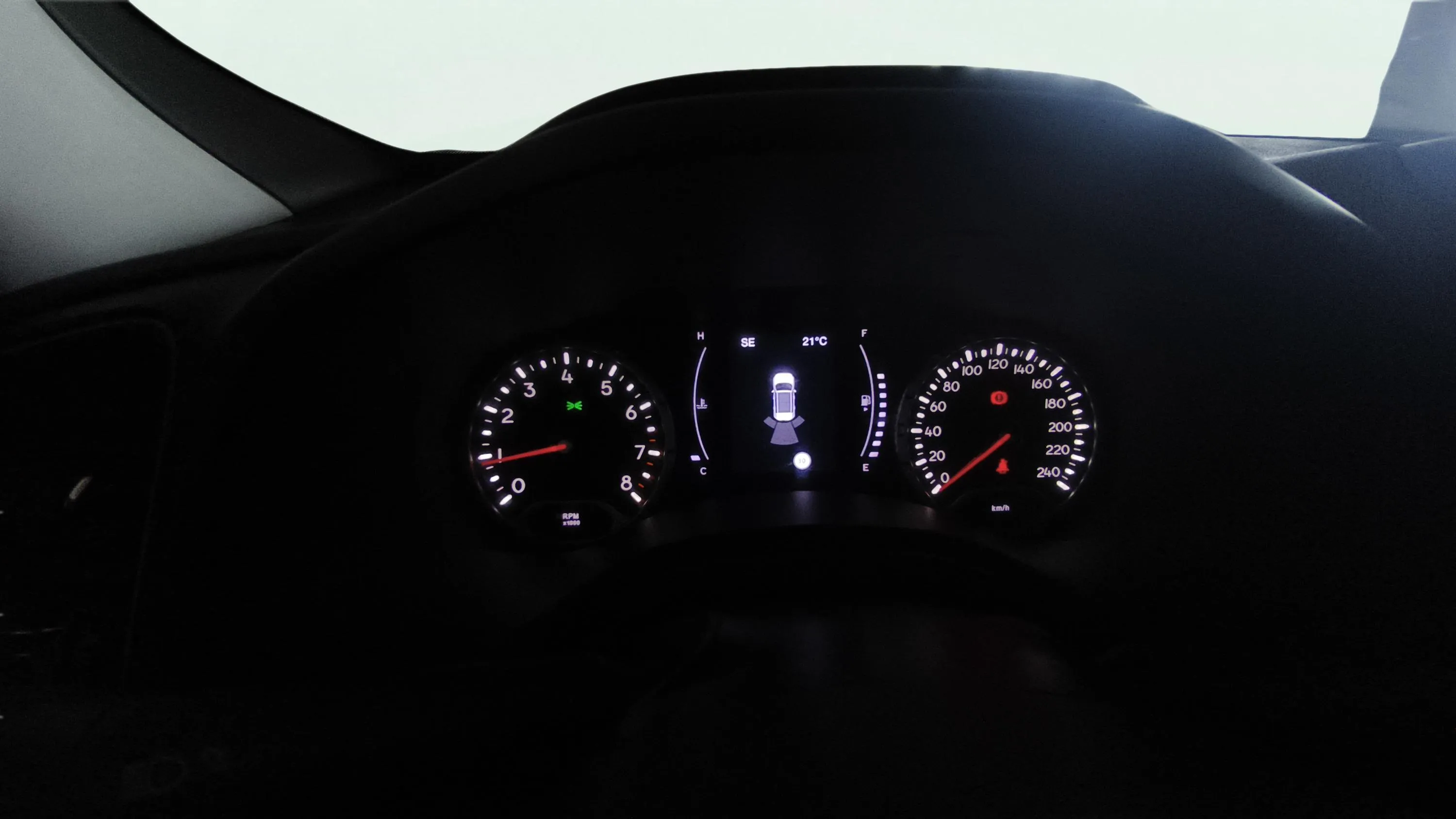 Jeep Renegade Longitude 1.0G 4x2 - foto 21