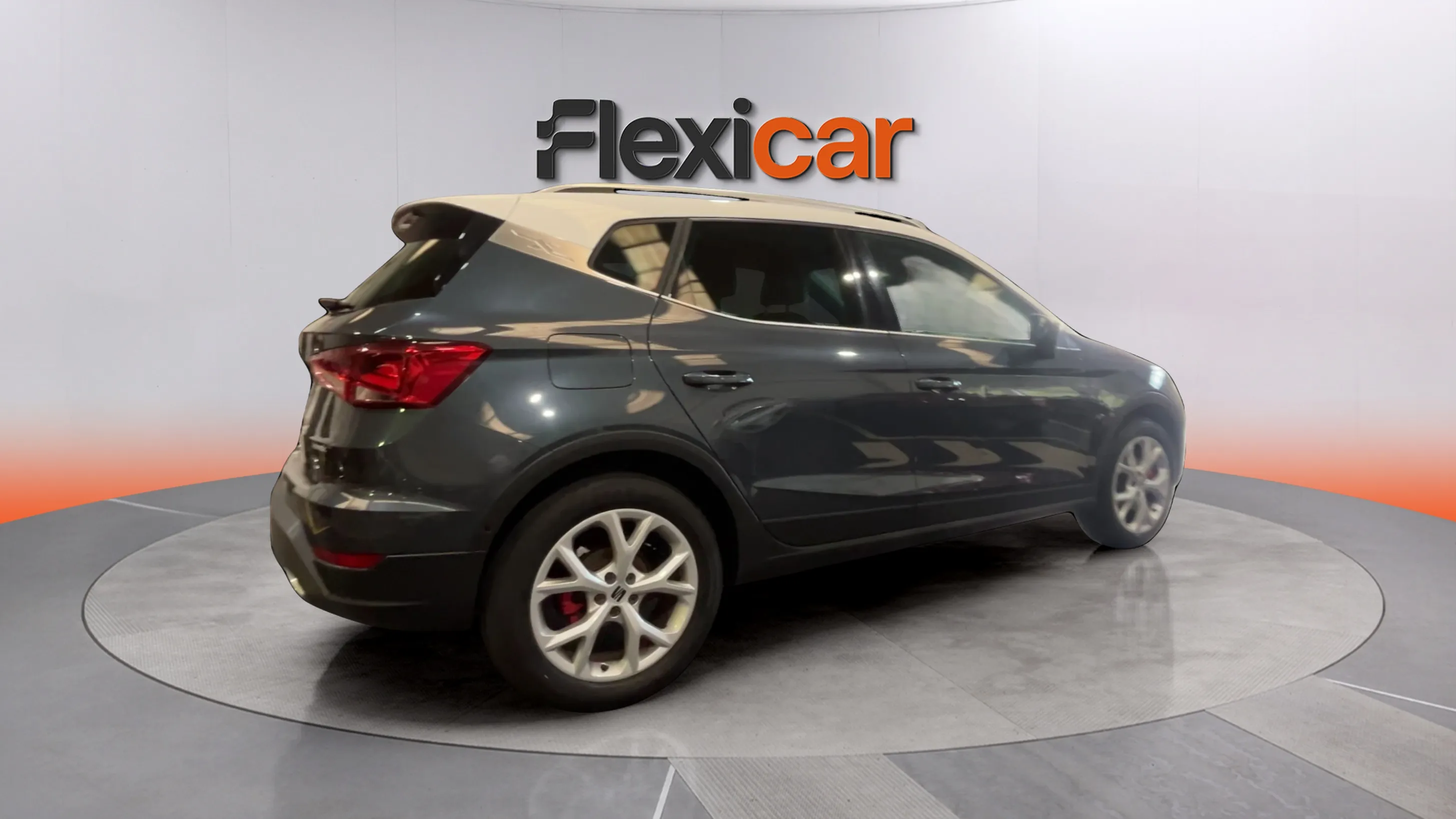 SEAT Arona 1.5 TSI DSG FR XL - foto 7