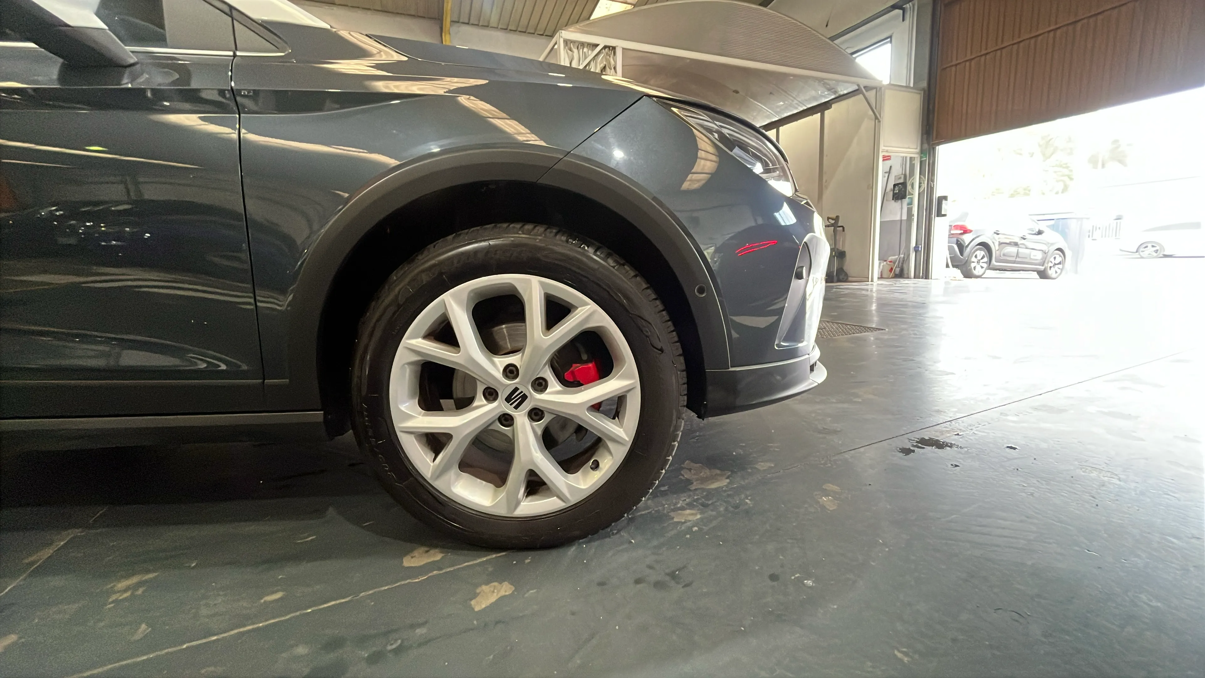 SEAT Arona 1.5 TSI DSG FR XL - foto 9