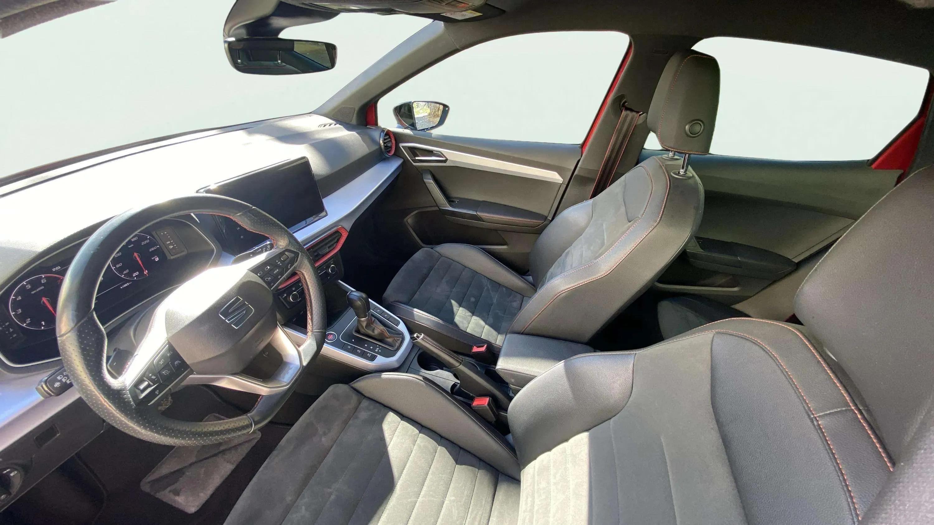 SEAT Arona 1.5 TSI DSG FR XL - foto 13