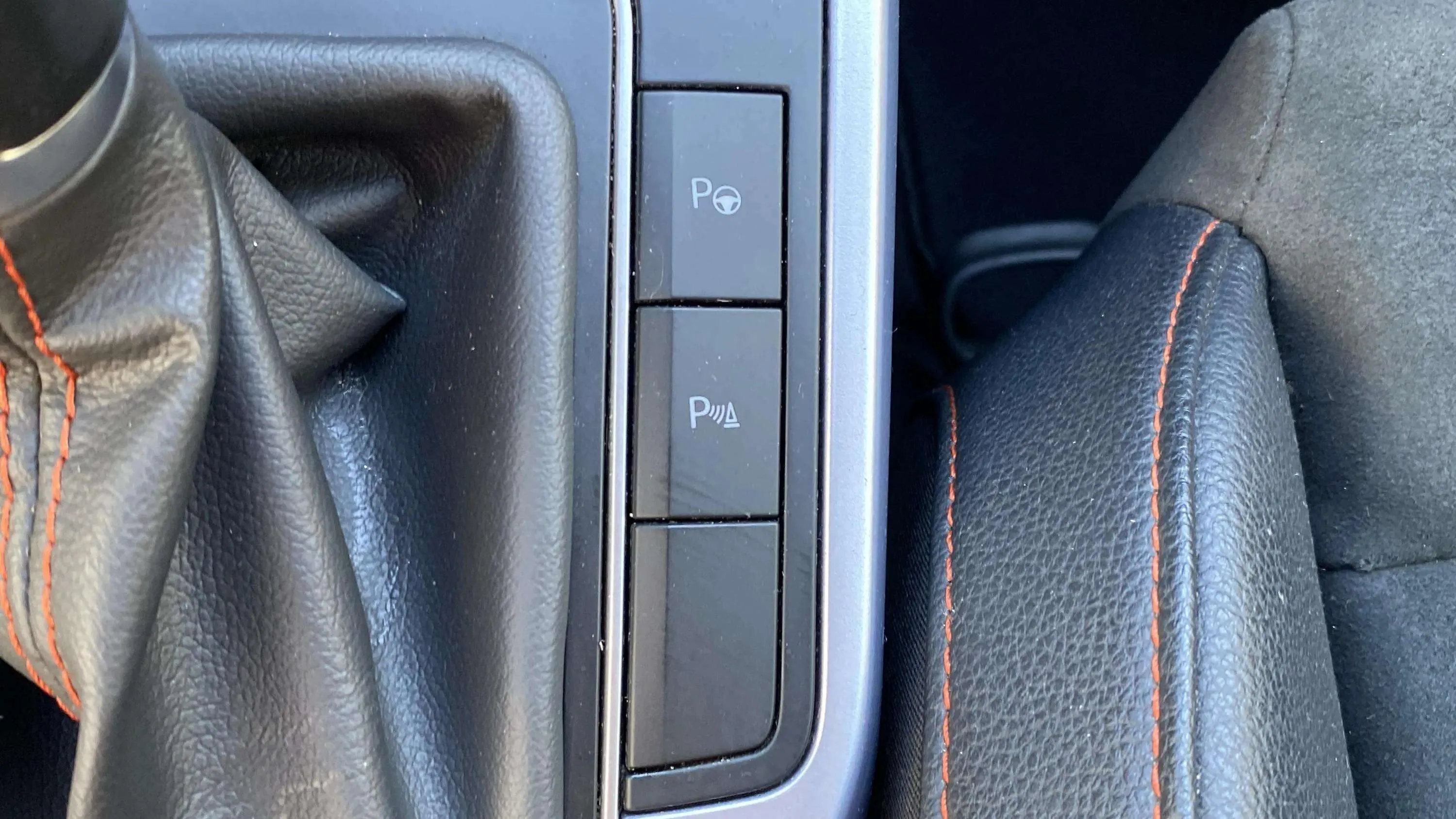 SEAT Arona 1.5 TSI DSG FR XL - foto 24