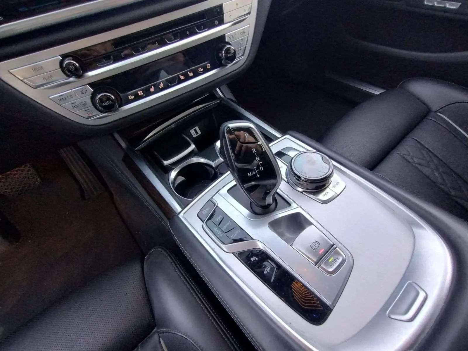 BMW Serie 7 750i - foto 15
