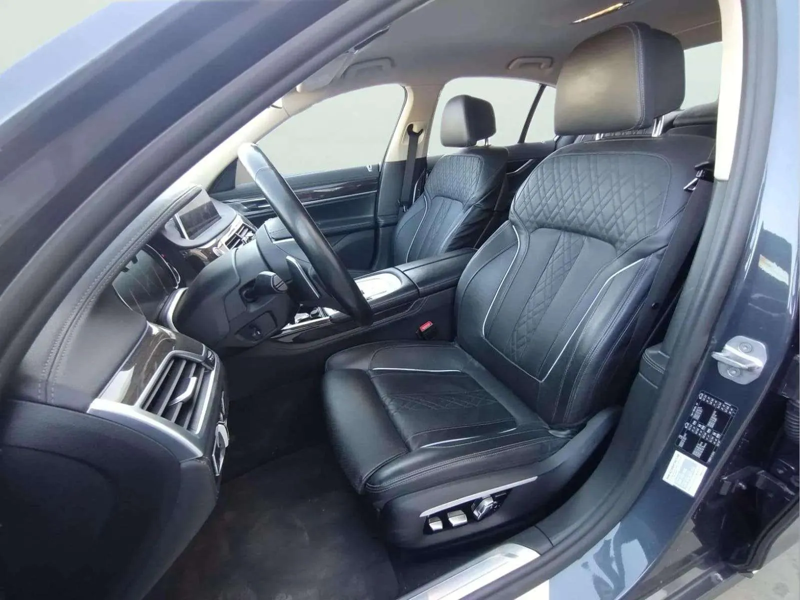 BMW Serie 7 750i - foto 12