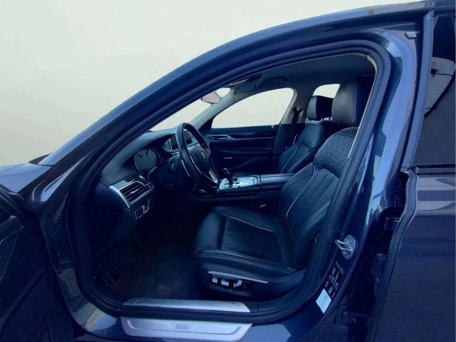 BMW Serie 7 750i - foto 16