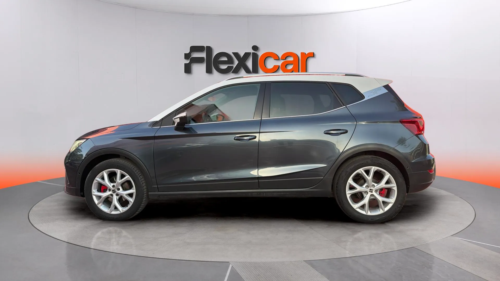 SEAT Arona 1.5 TSI DSG FR XL - foto 4