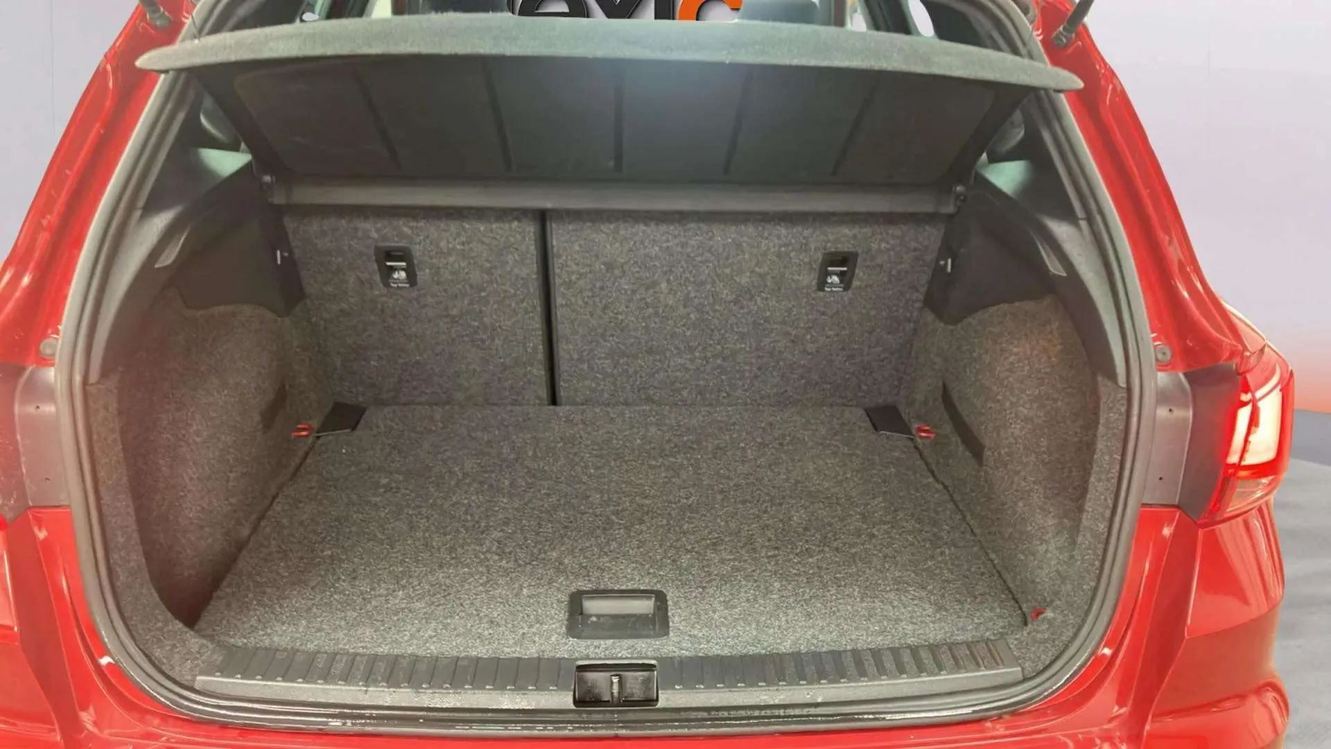 SEAT Arona 1.5 TSI DSG FR XL - foto 13