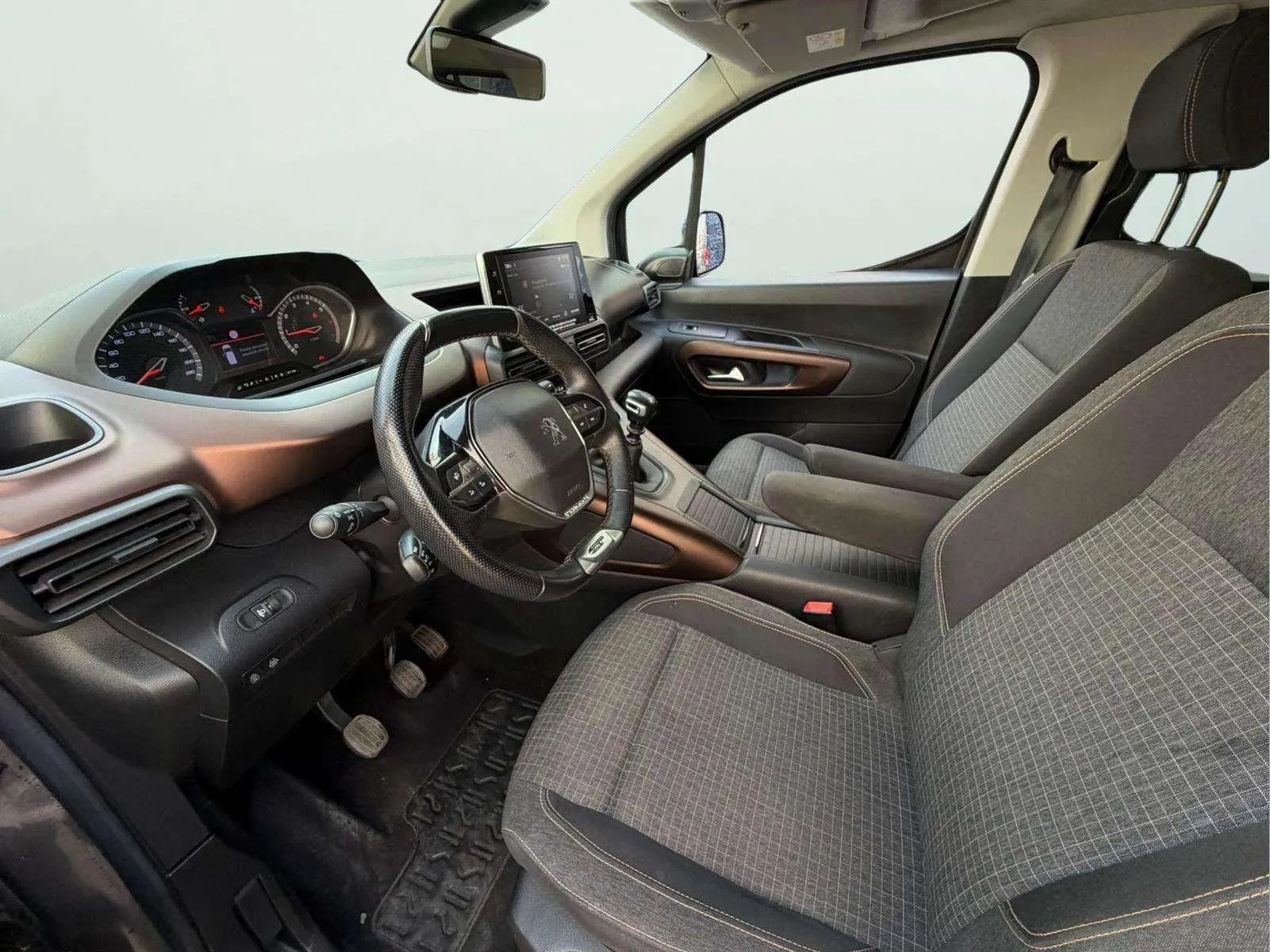 Peugeot Rifter Allure BlueHDi 100 - foto 10