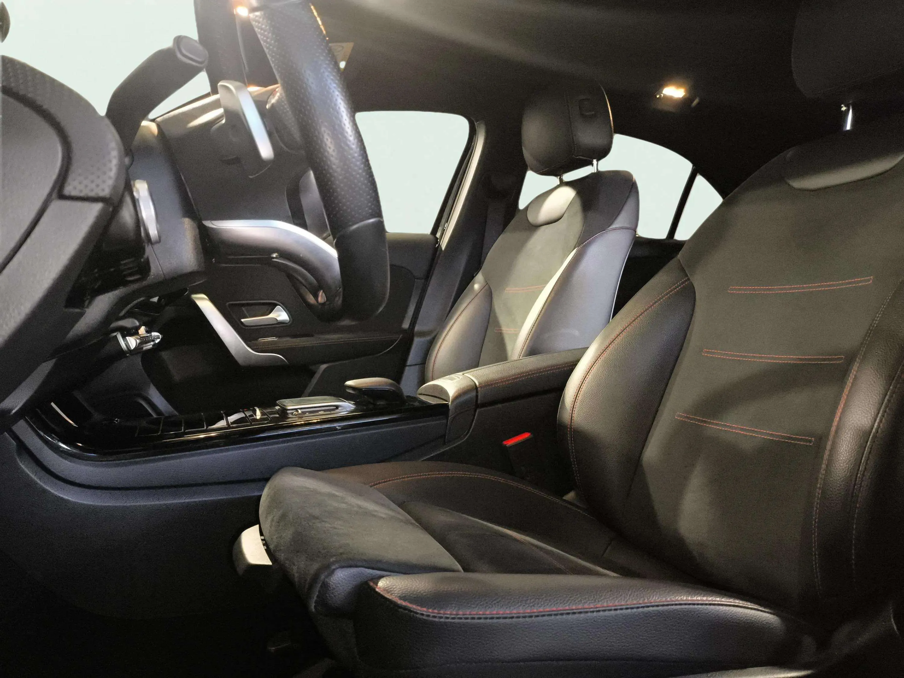 Mercedes-Benz Clase A A 200 d - foto 15