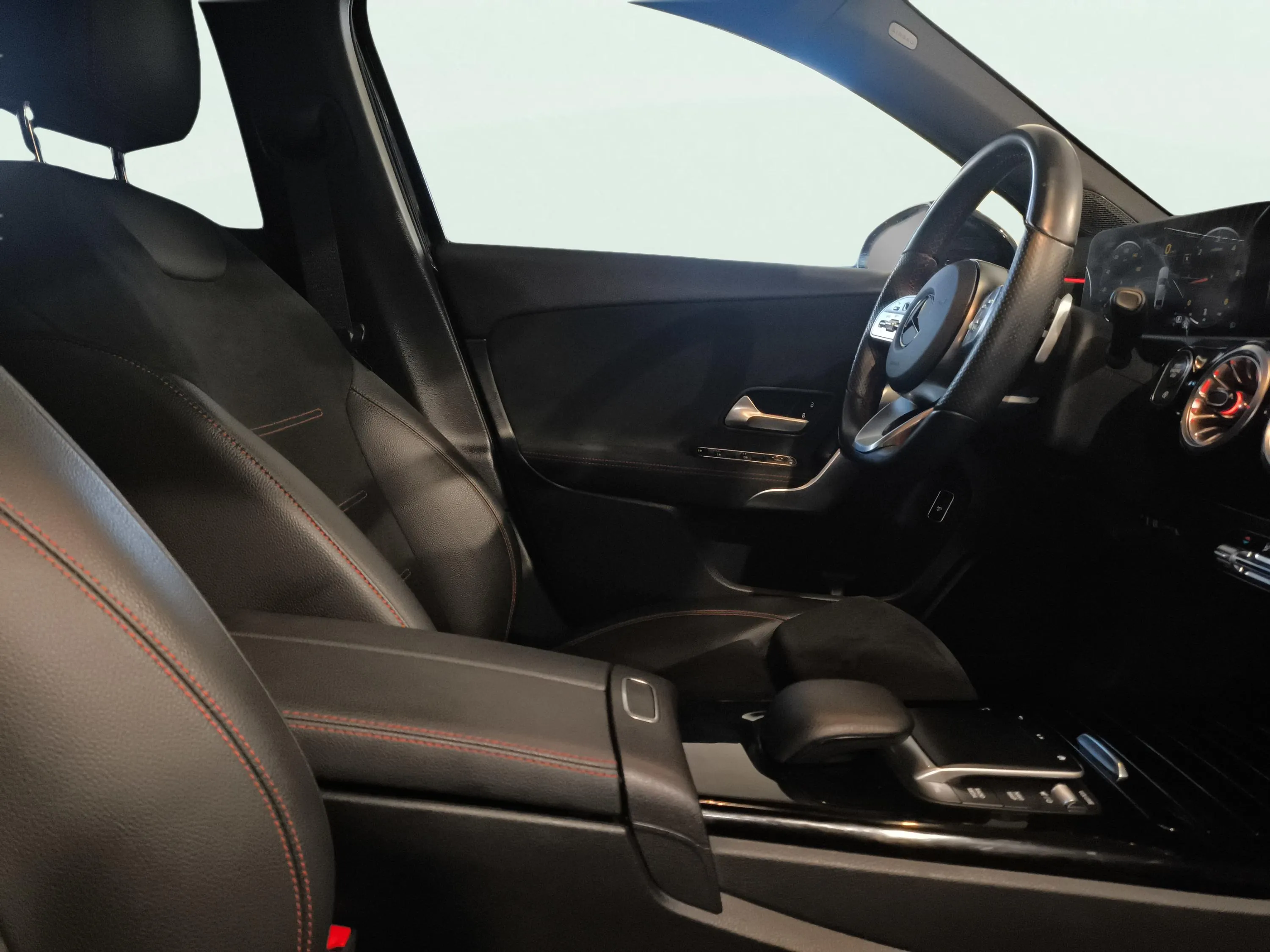 Mercedes-Benz Clase A A 200 d - foto 17