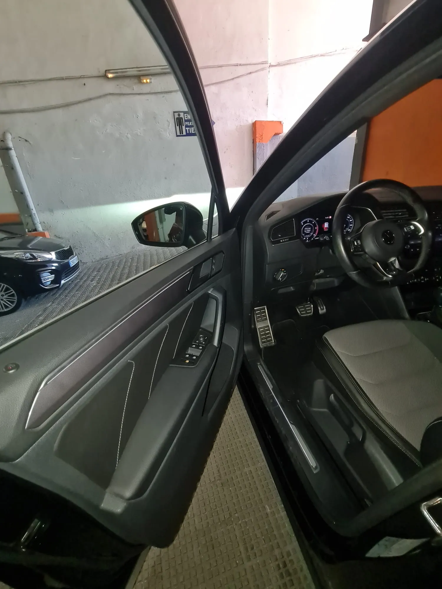 Volkswagen Tiguan Sport 2.0 TDI DSG 4Motion - foto 13