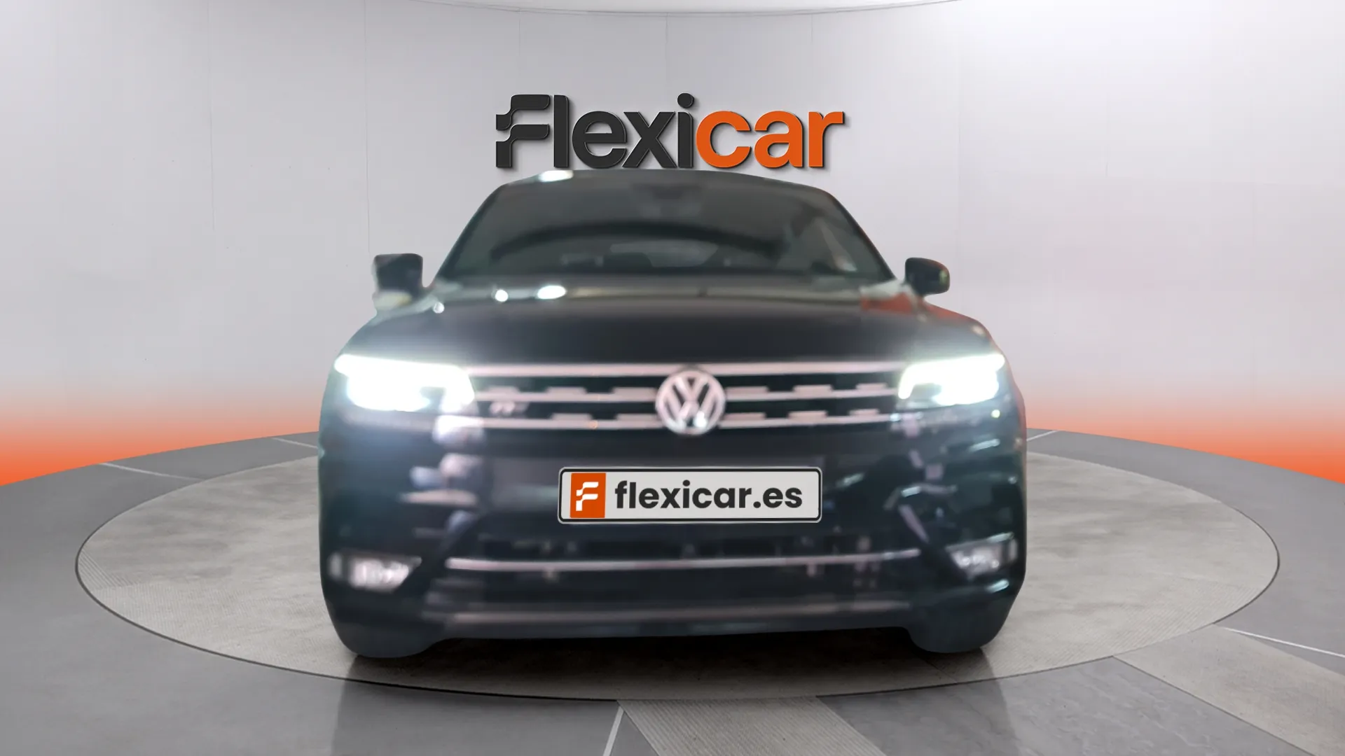 Volkswagen Tiguan Sport 2.0 TDI DSG 4Motion - foto 2