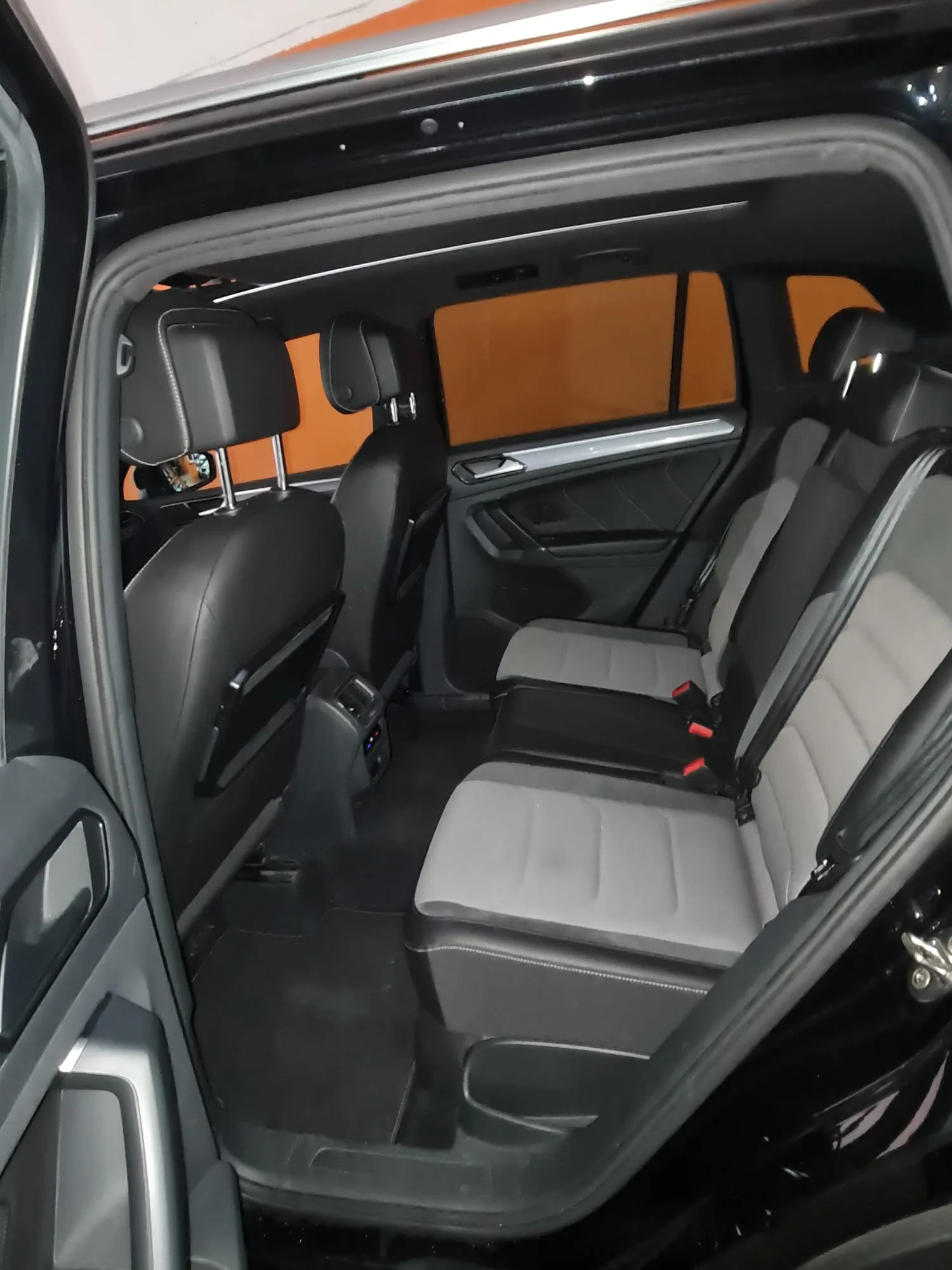 Volkswagen Tiguan Sport 2.0 TDI DSG 4Motion - foto 7