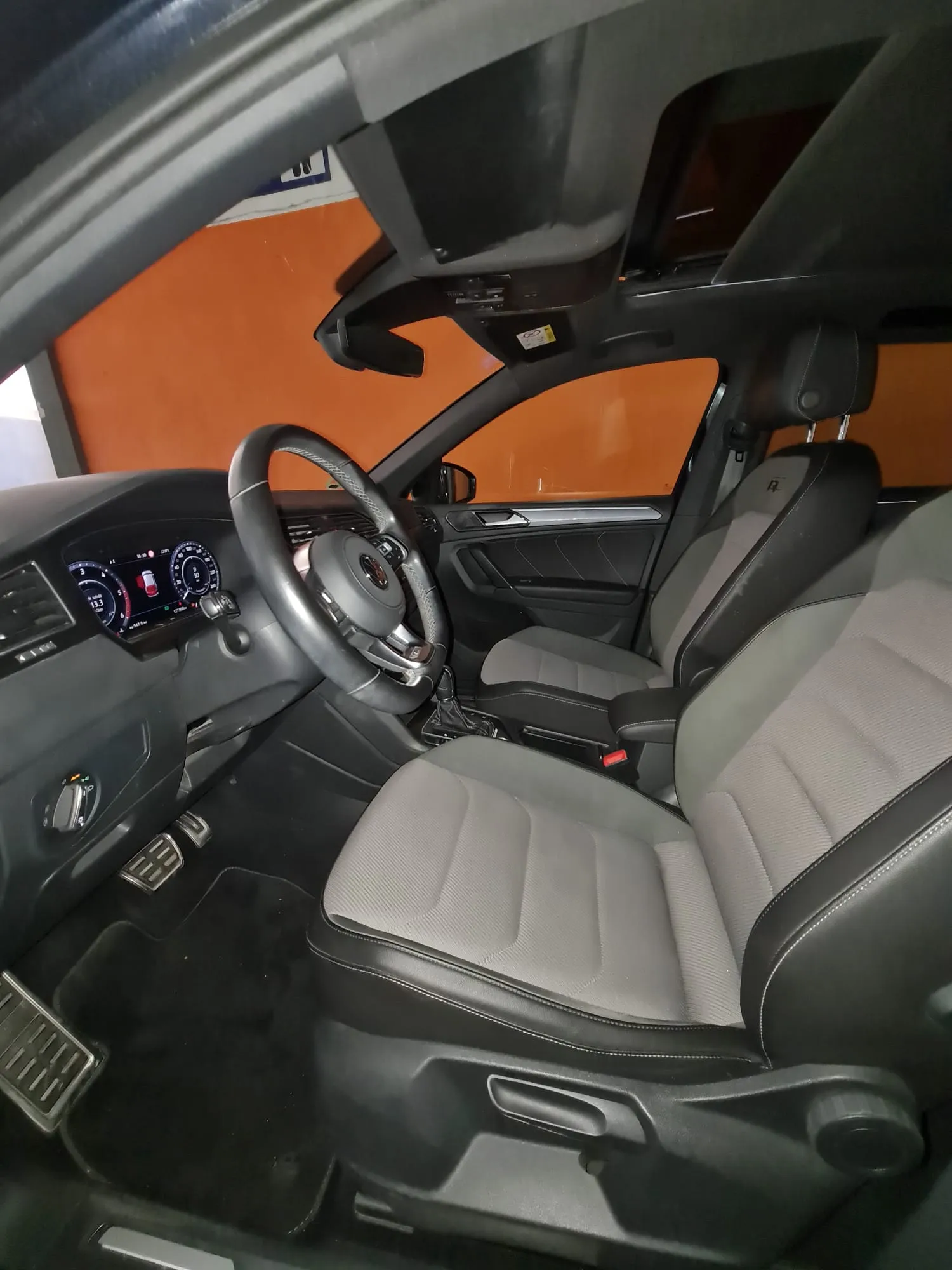 Volkswagen Tiguan Sport 2.0 TDI DSG 4Motion - foto 5