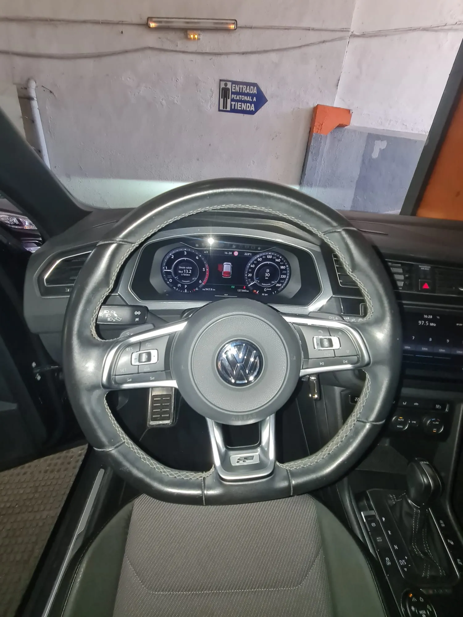 Volkswagen Tiguan Sport 2.0 TDI DSG 4Motion - foto 16
