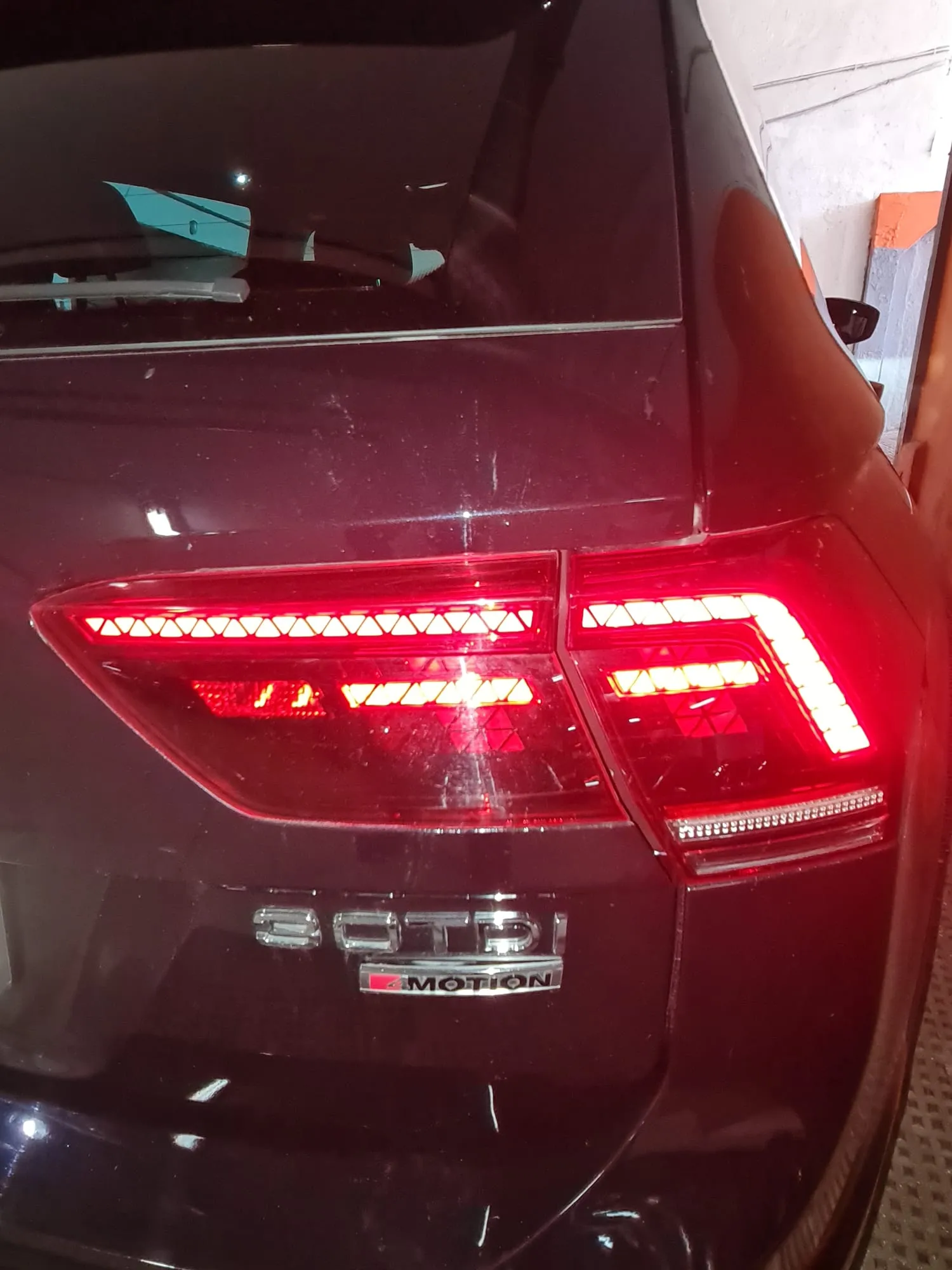 Volkswagen Tiguan Sport 2.0 TDI DSG 4Motion - foto 8
