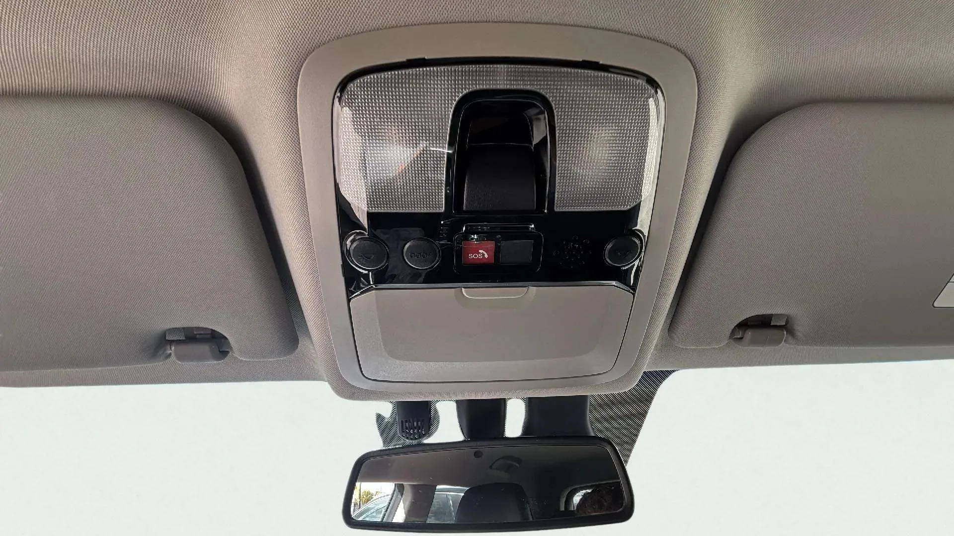 SsangYong Korando D16T Limited - foto 33