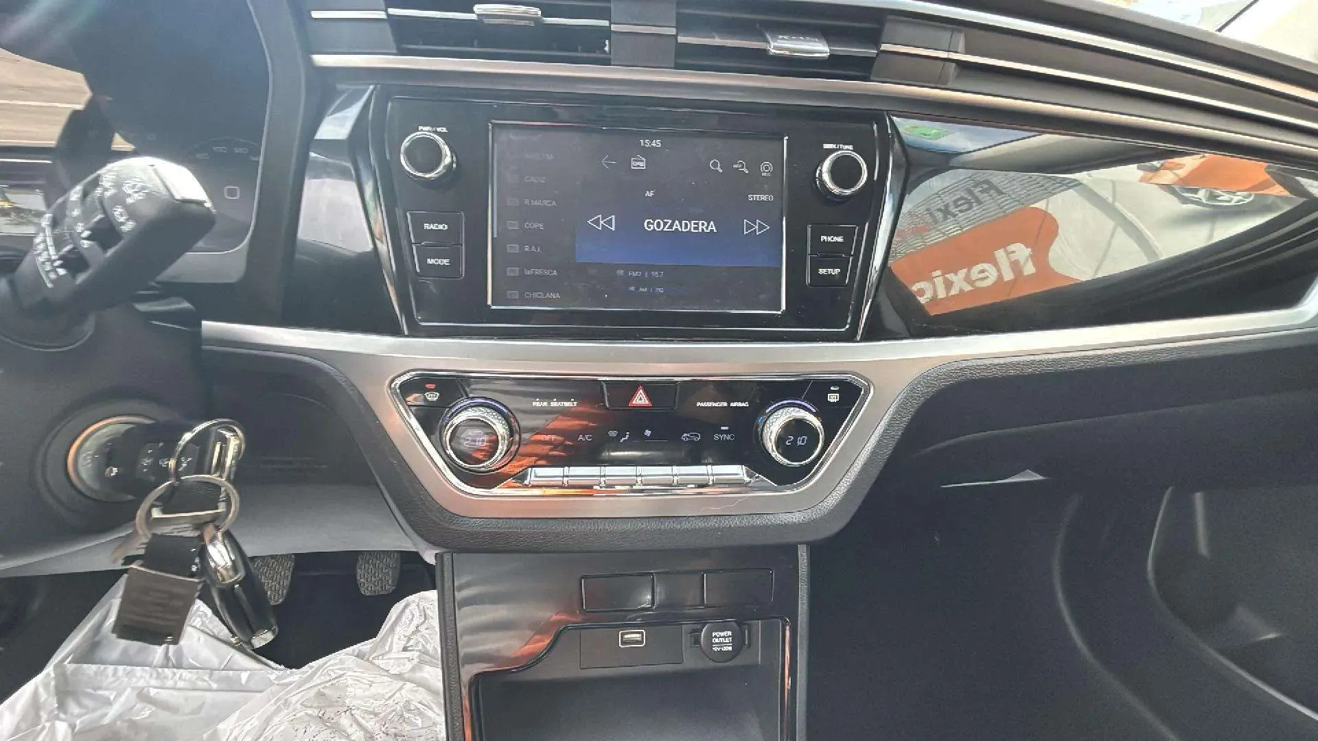 SsangYong Korando D16T Limited - foto 18