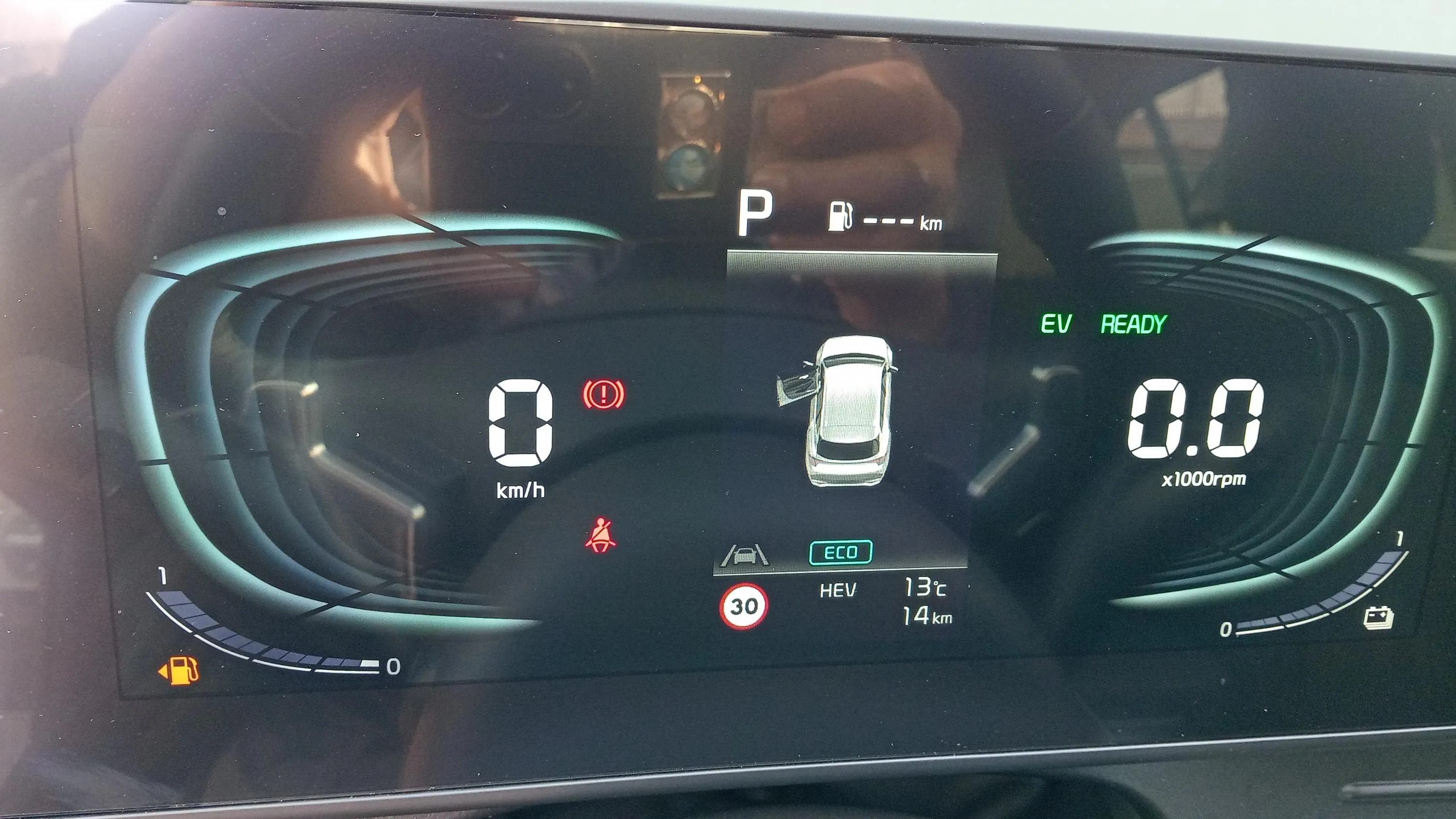 Kia Sportage 1.6 T-GDi PHEV Drive 4x4 - foto 18