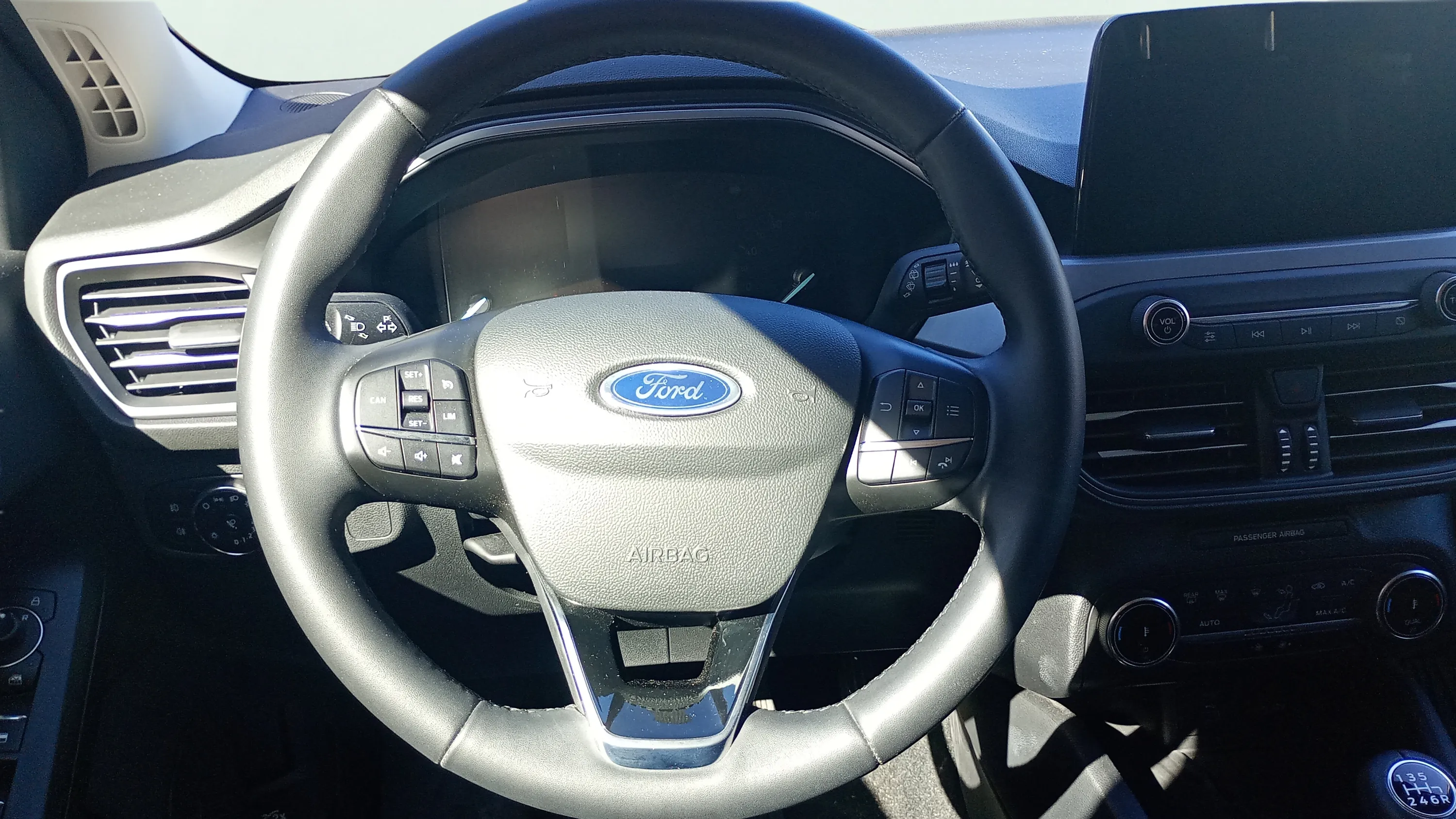 Ford Focus 1.0 EcoBoost MHEV Active Style SIP SB - foto 8
