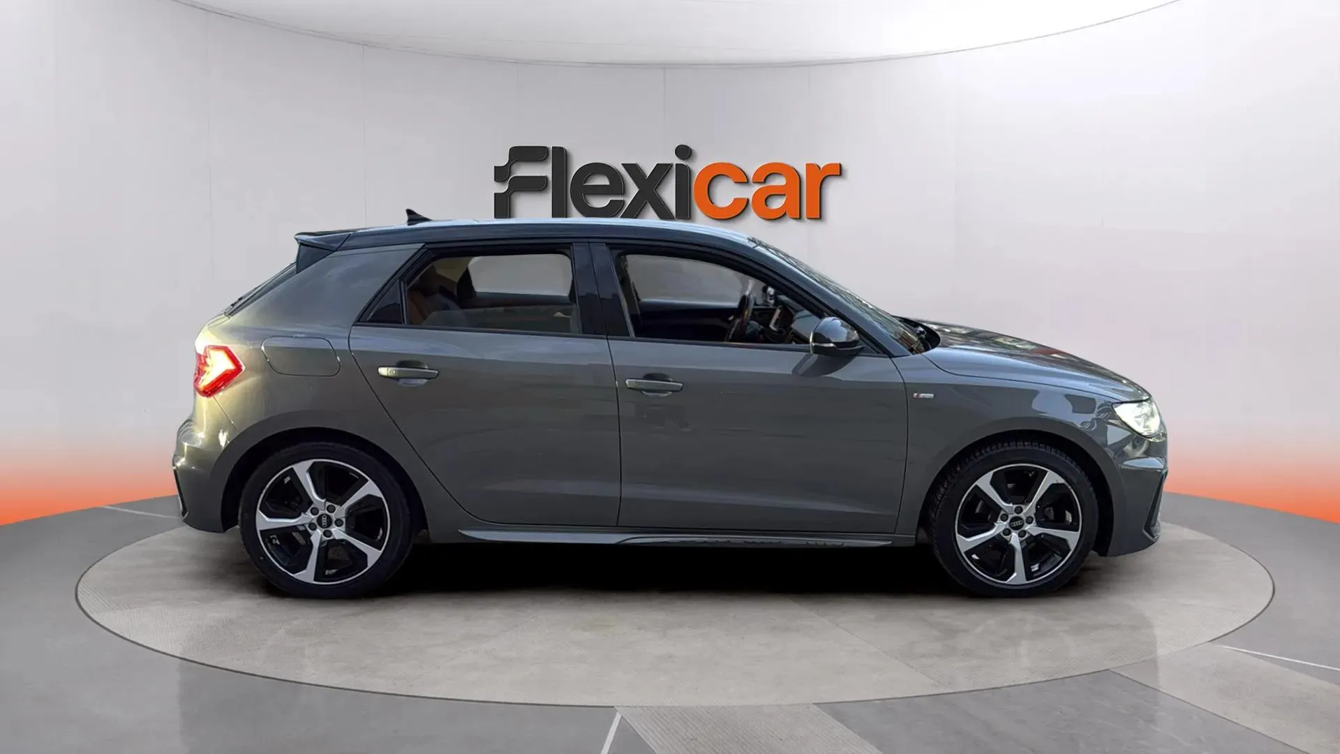 Audi A1 Sportback Adrenalin 30 TFSI - foto 3