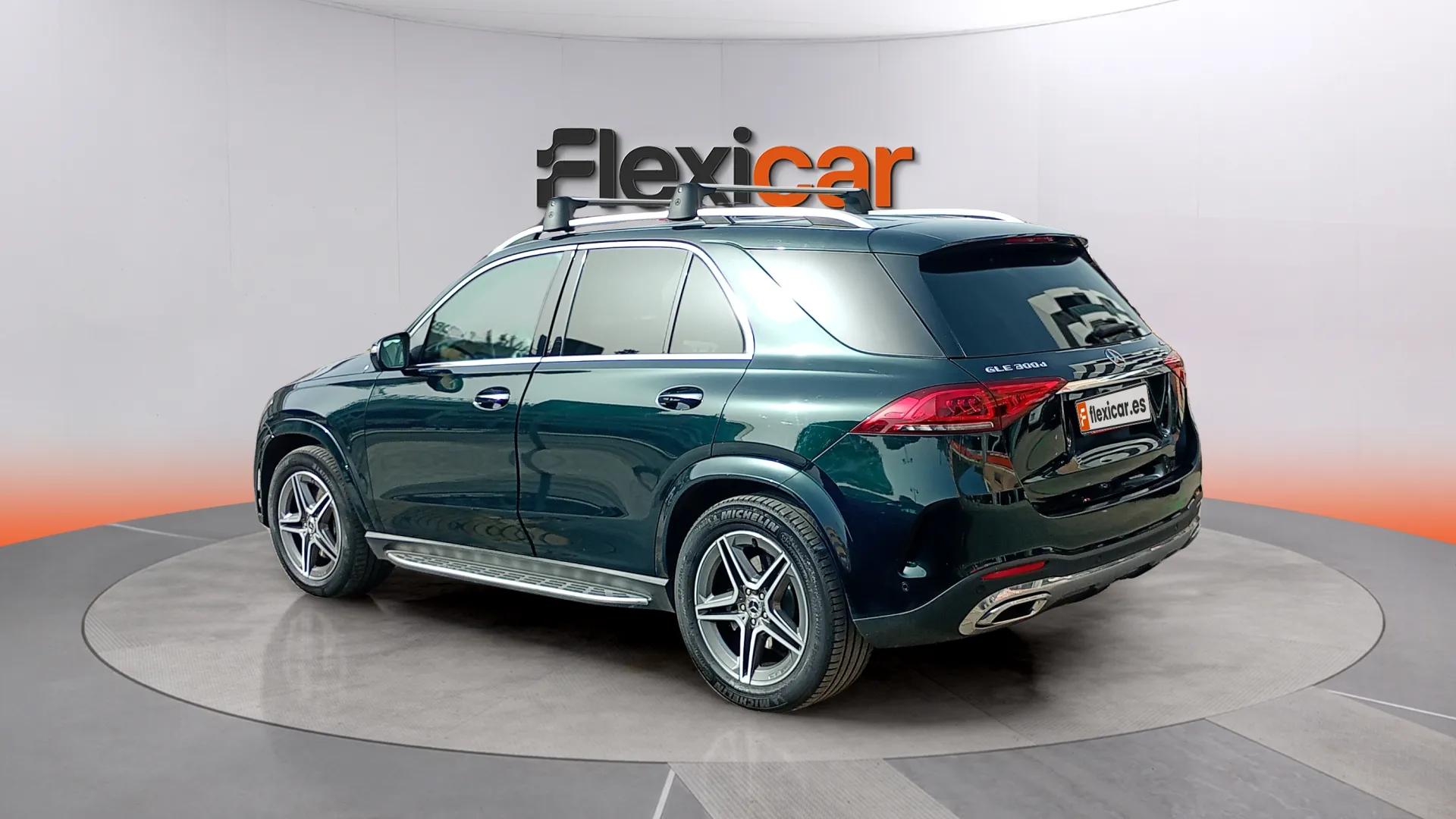 Mercedes-Benz GLE 300 d 4MATIC - foto 4