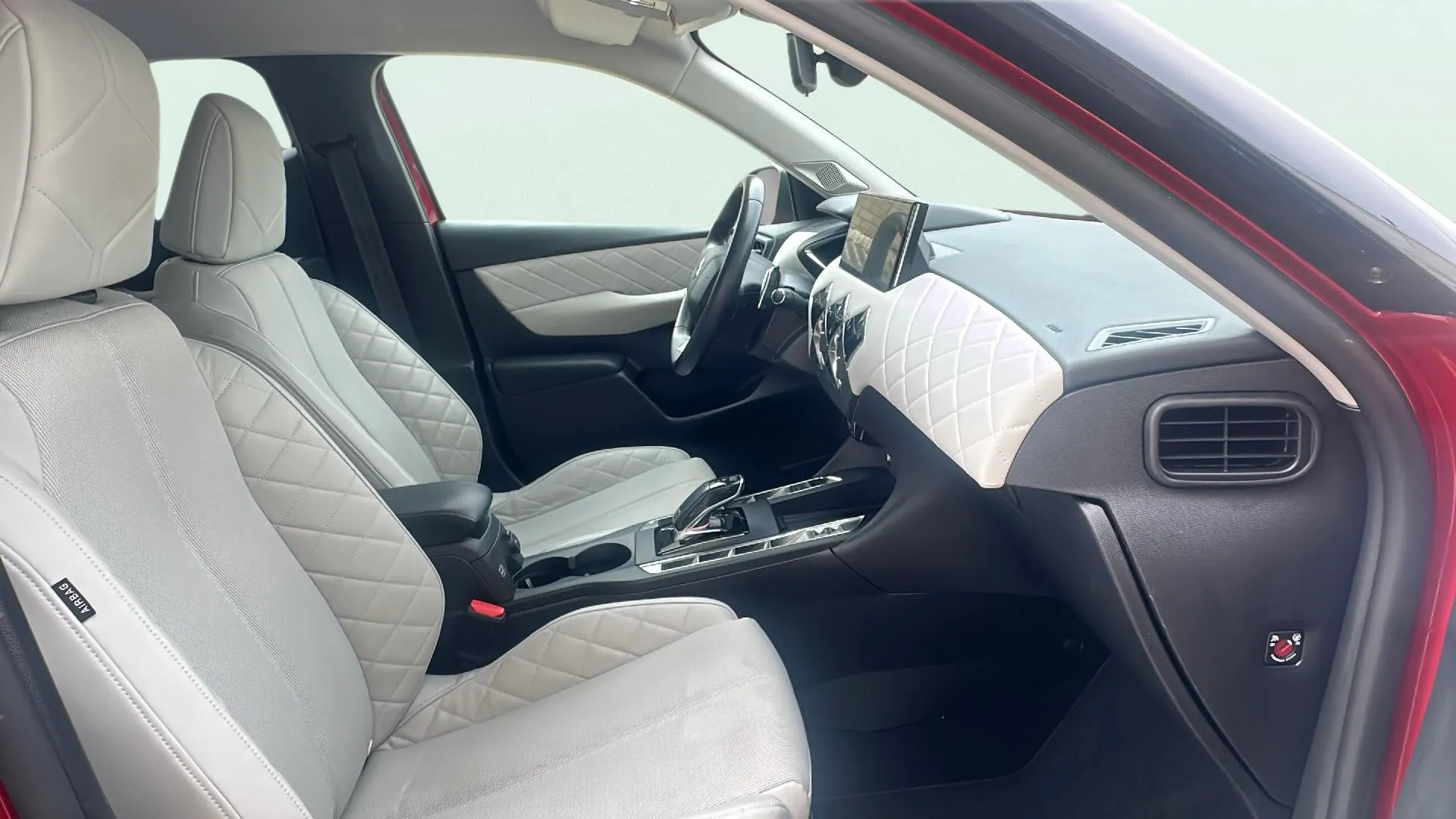 DS DS 3 Crossback PureTech Performance Line+ - foto 17