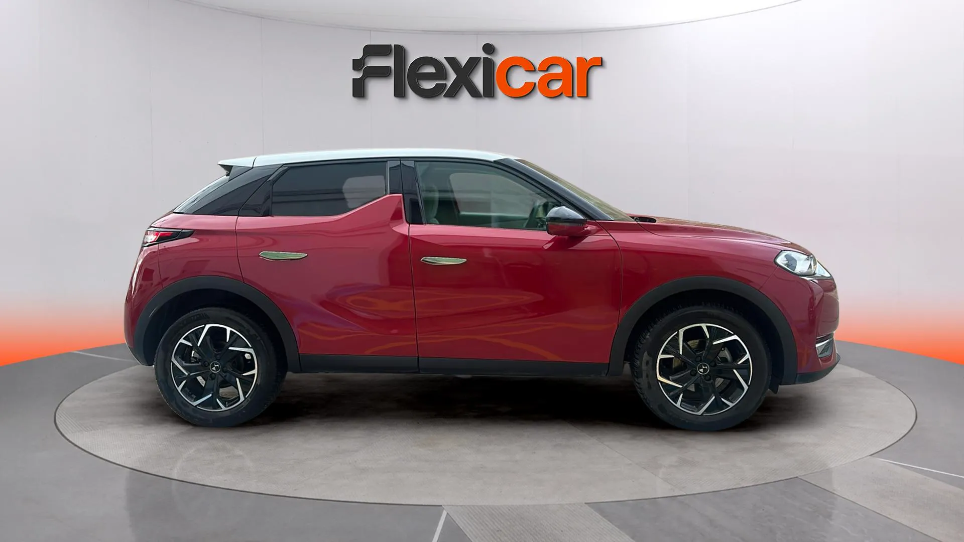DS DS 3 Crossback PureTech Performance Line+ - foto 2